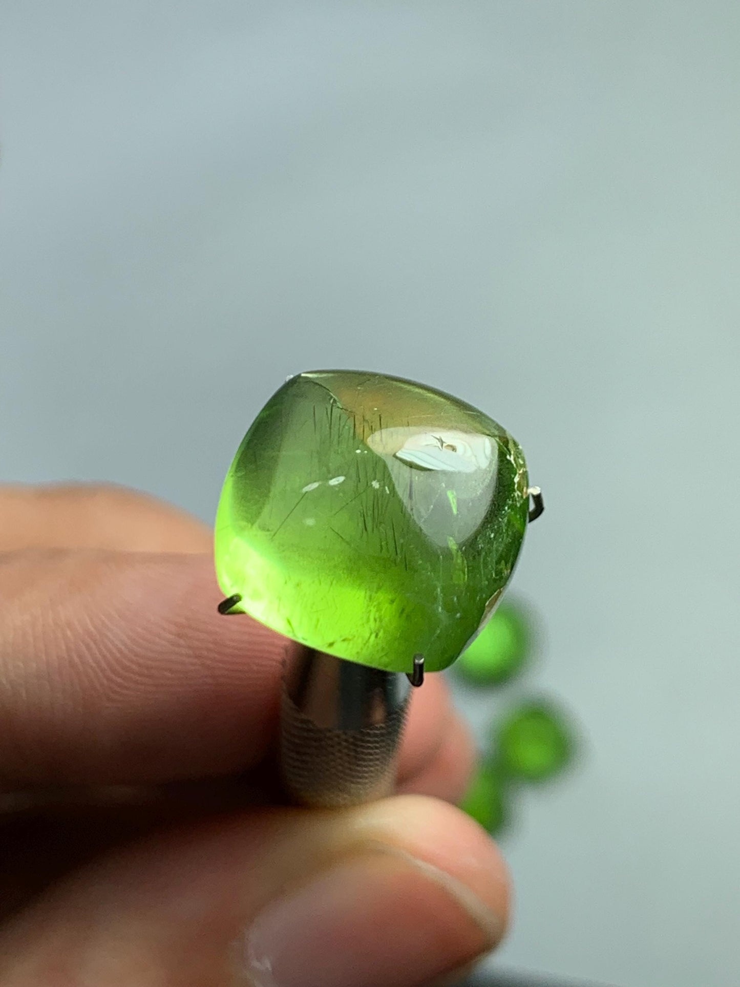 9.20 CTs peridot cabochon sugar loaf shape