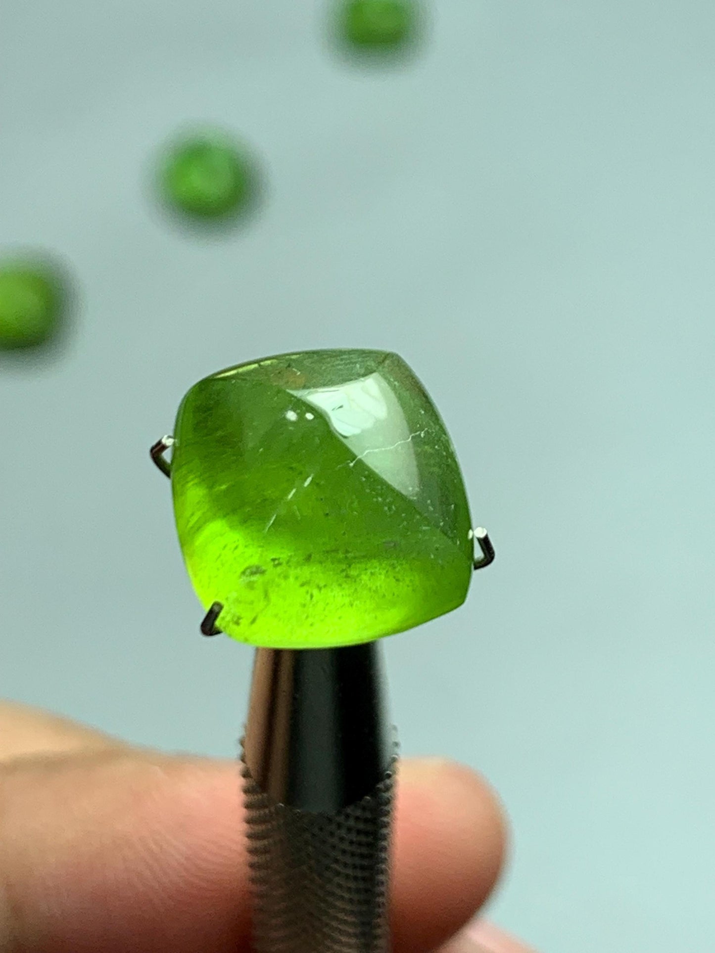 9.20 CTs peridot cabochon sugar loaf shape