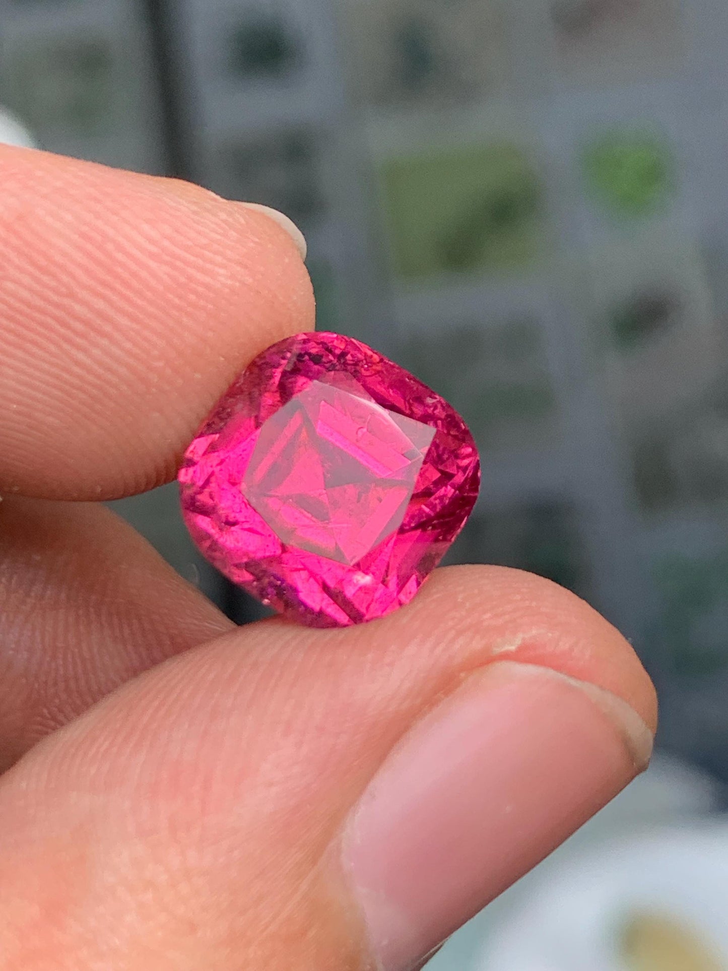 7.40 CTs hot pink tourmaline faceted natural