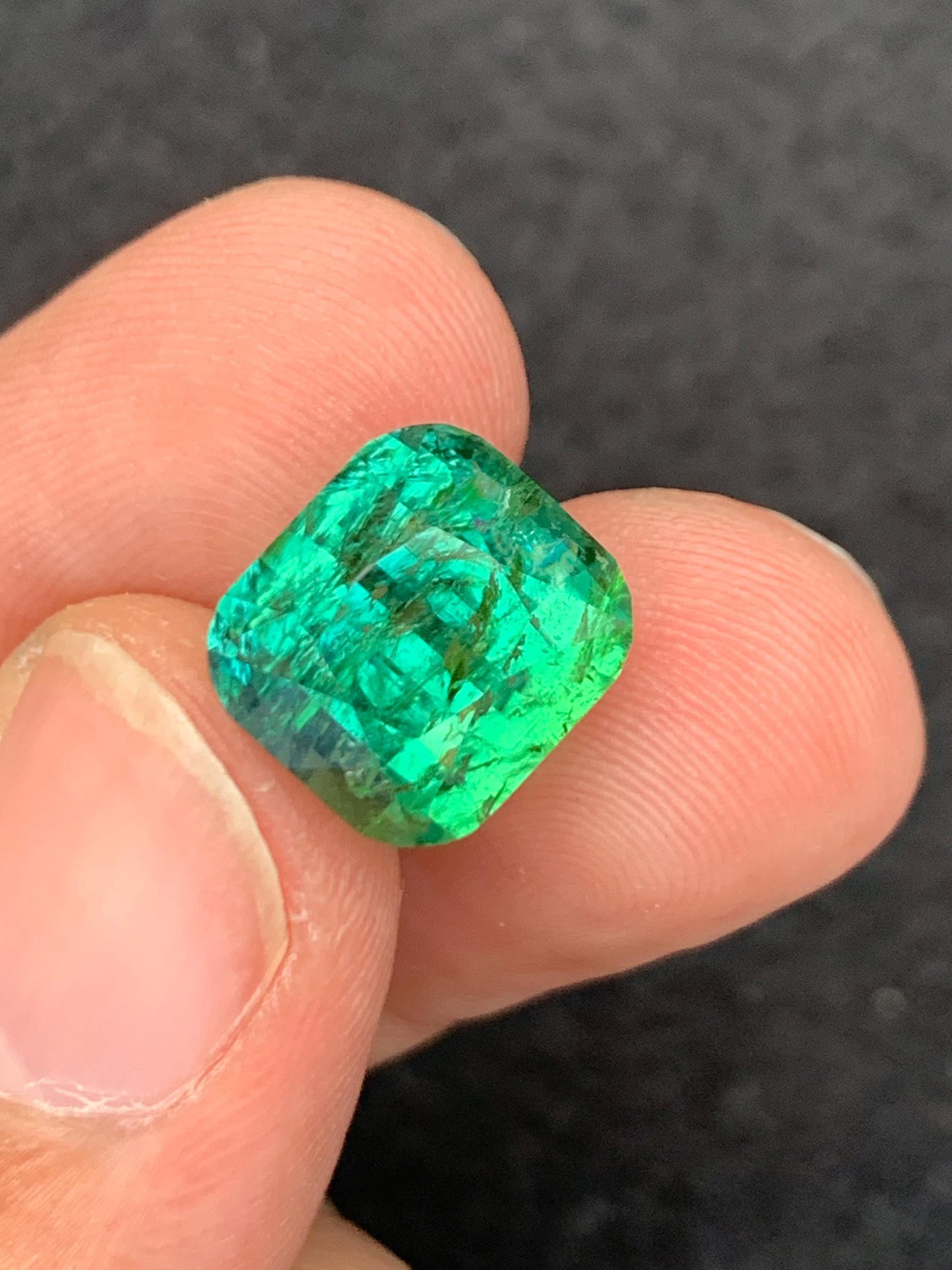 9.8 CTs blue green tourmaline faceted natural