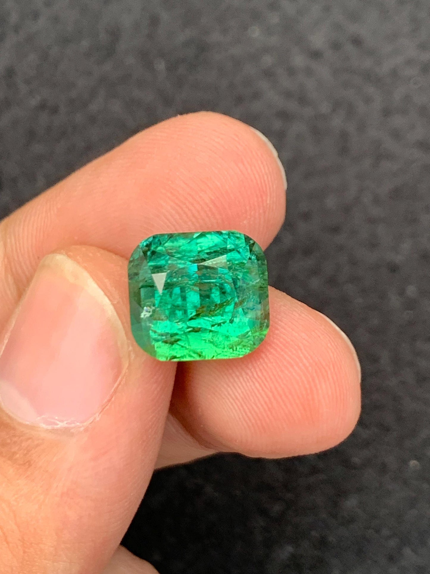 9.8 CTs blue green tourmaline faceted natural