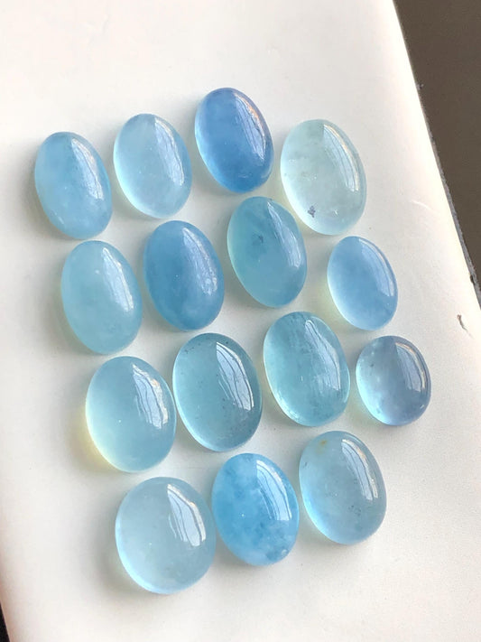 79.70 carats Heated aquamarine cabochons lot