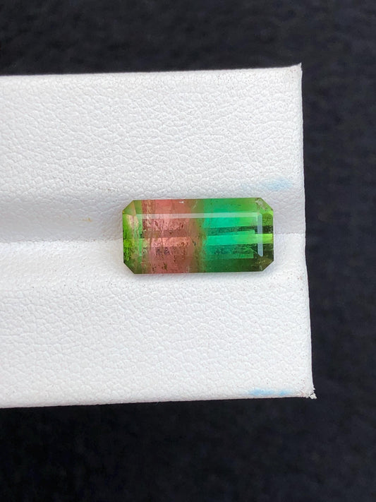 6.60 carat Bi colour tourmaline