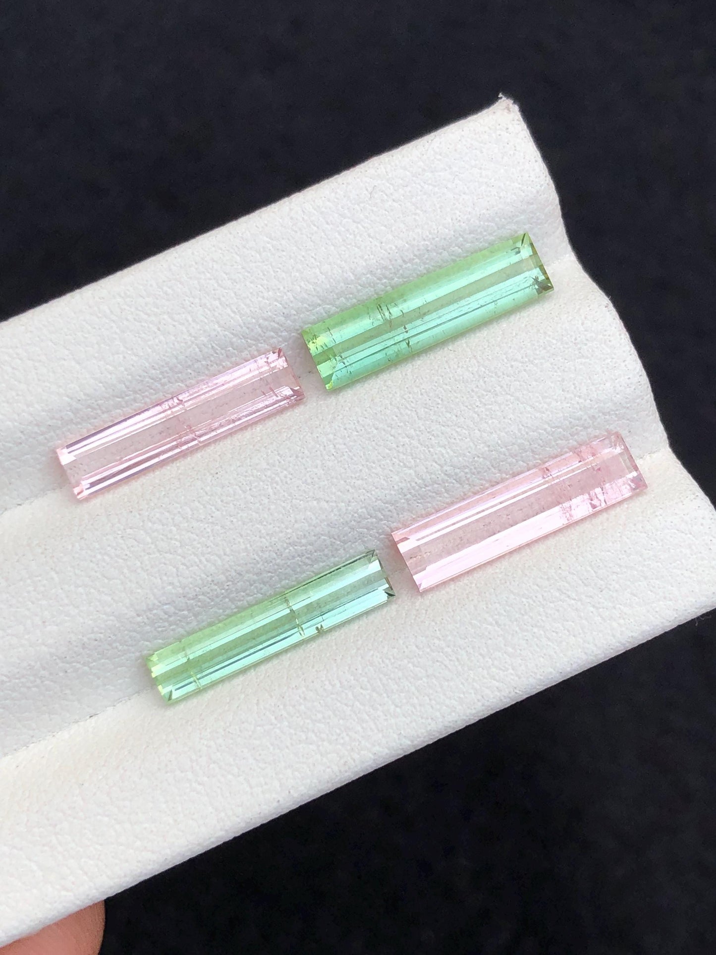 6.30 carats Faceted tourmaline pairs