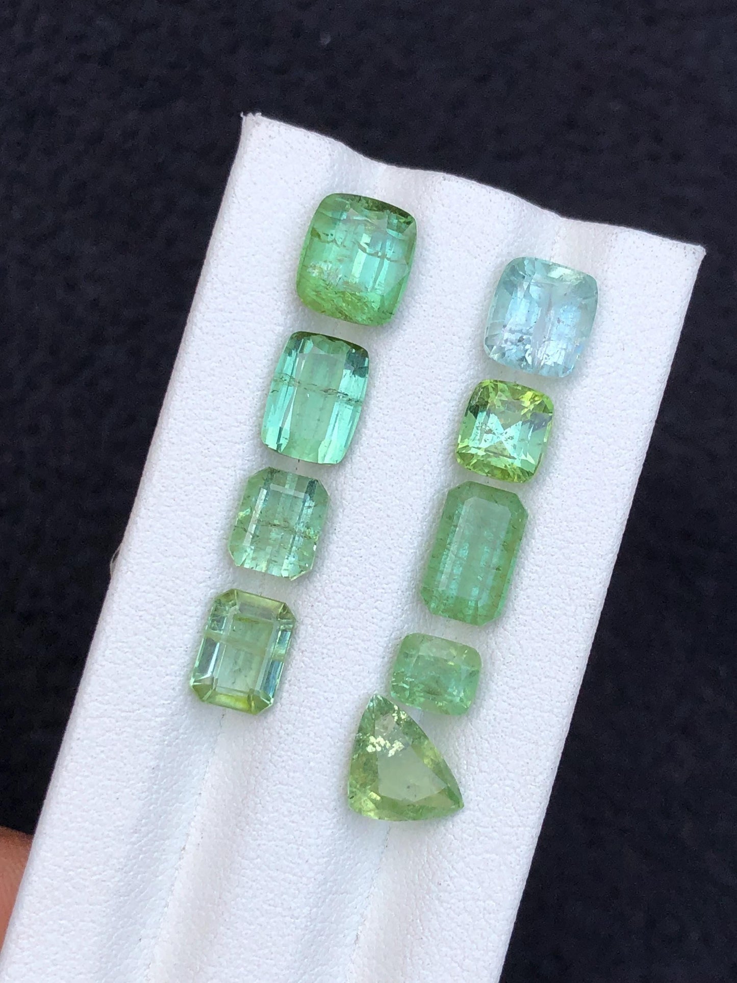 17.55 carats Green faceted tourmaline lot