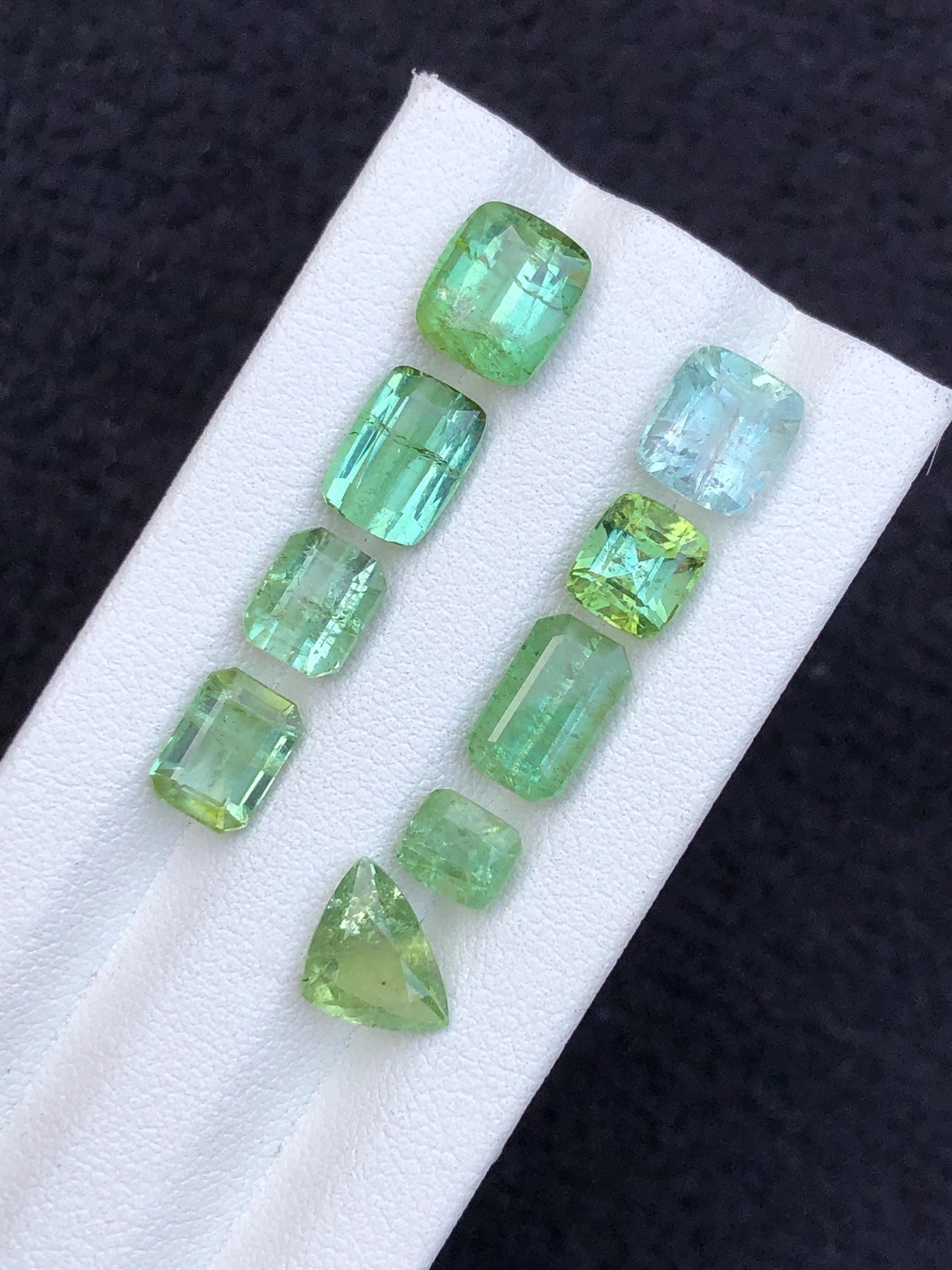 17.55 carats Green faceted tourmaline lot