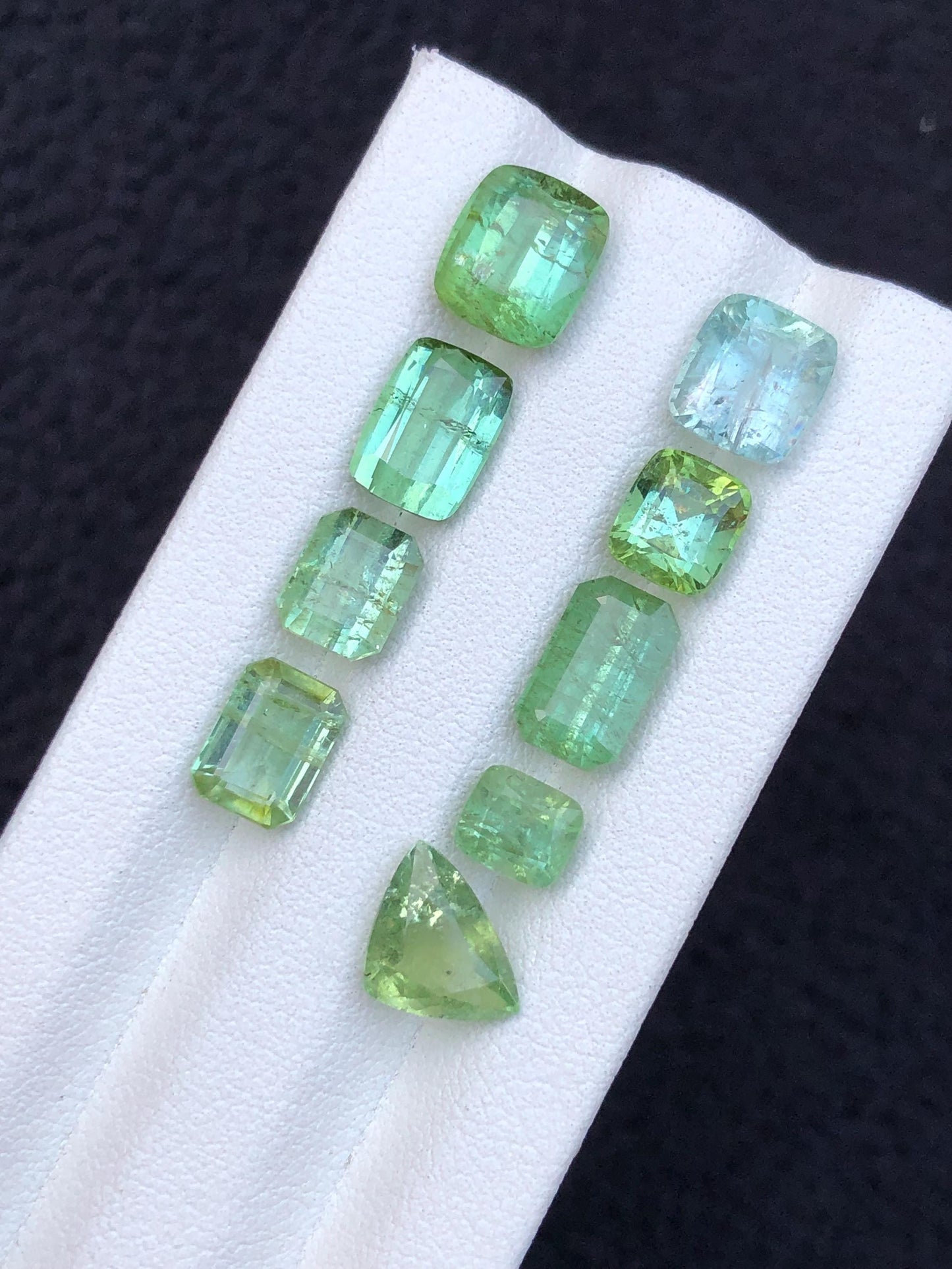 17.55 carats Green faceted tourmaline lot