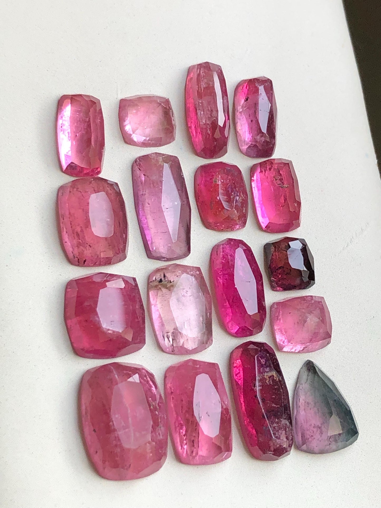 47.50 carats Rubilight tourmaline rose cuts lot natural flat back