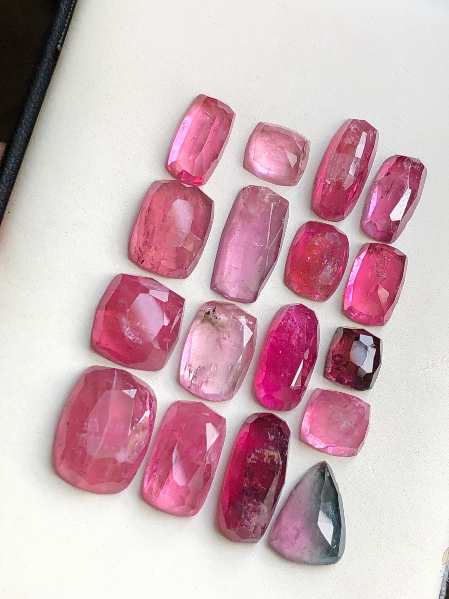 47.50 carats Rubilight tourmaline rose cuts lot natural flat back