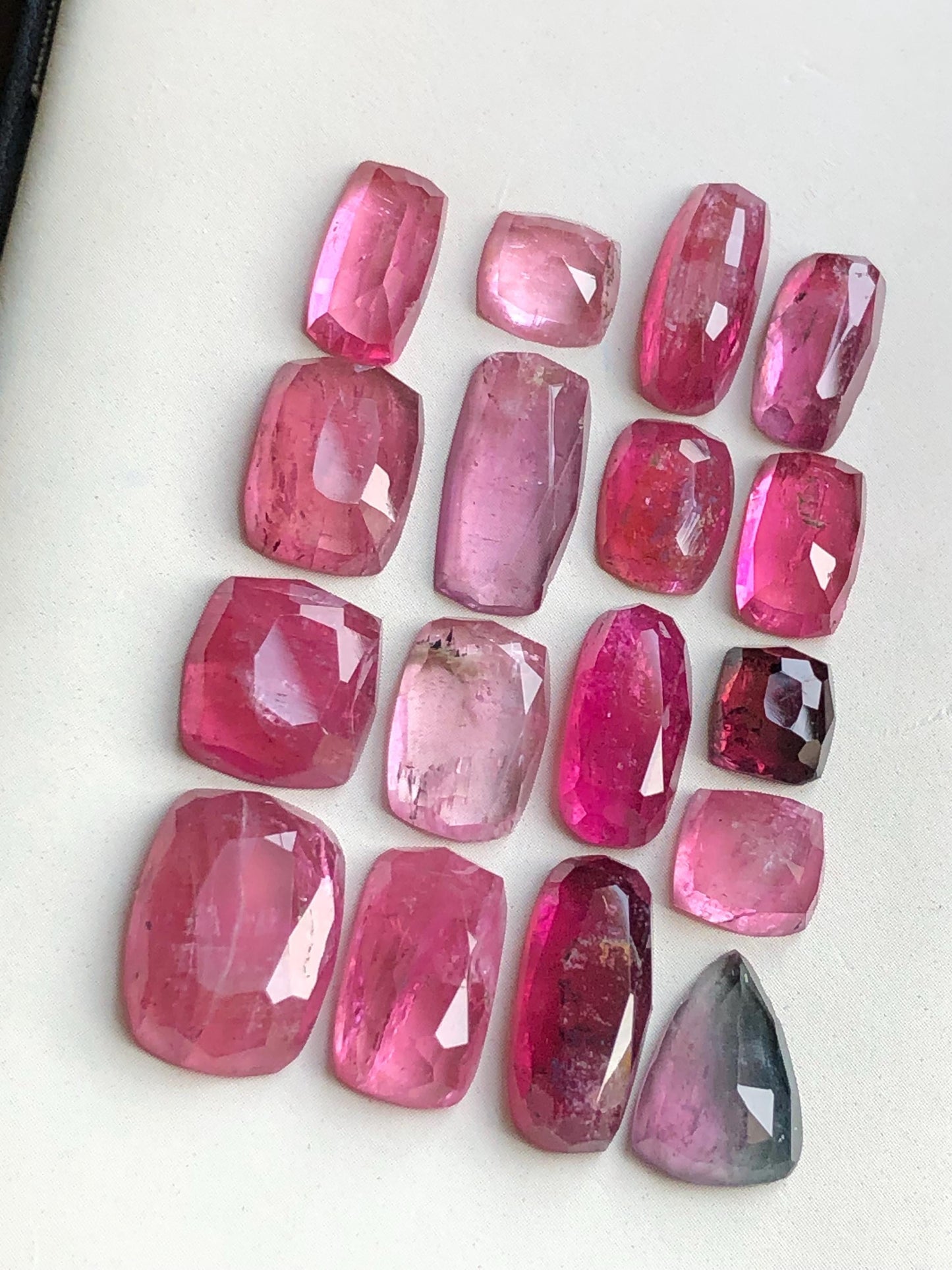 47.50 carats Rubilight tourmaline rose cuts lot natural flat back