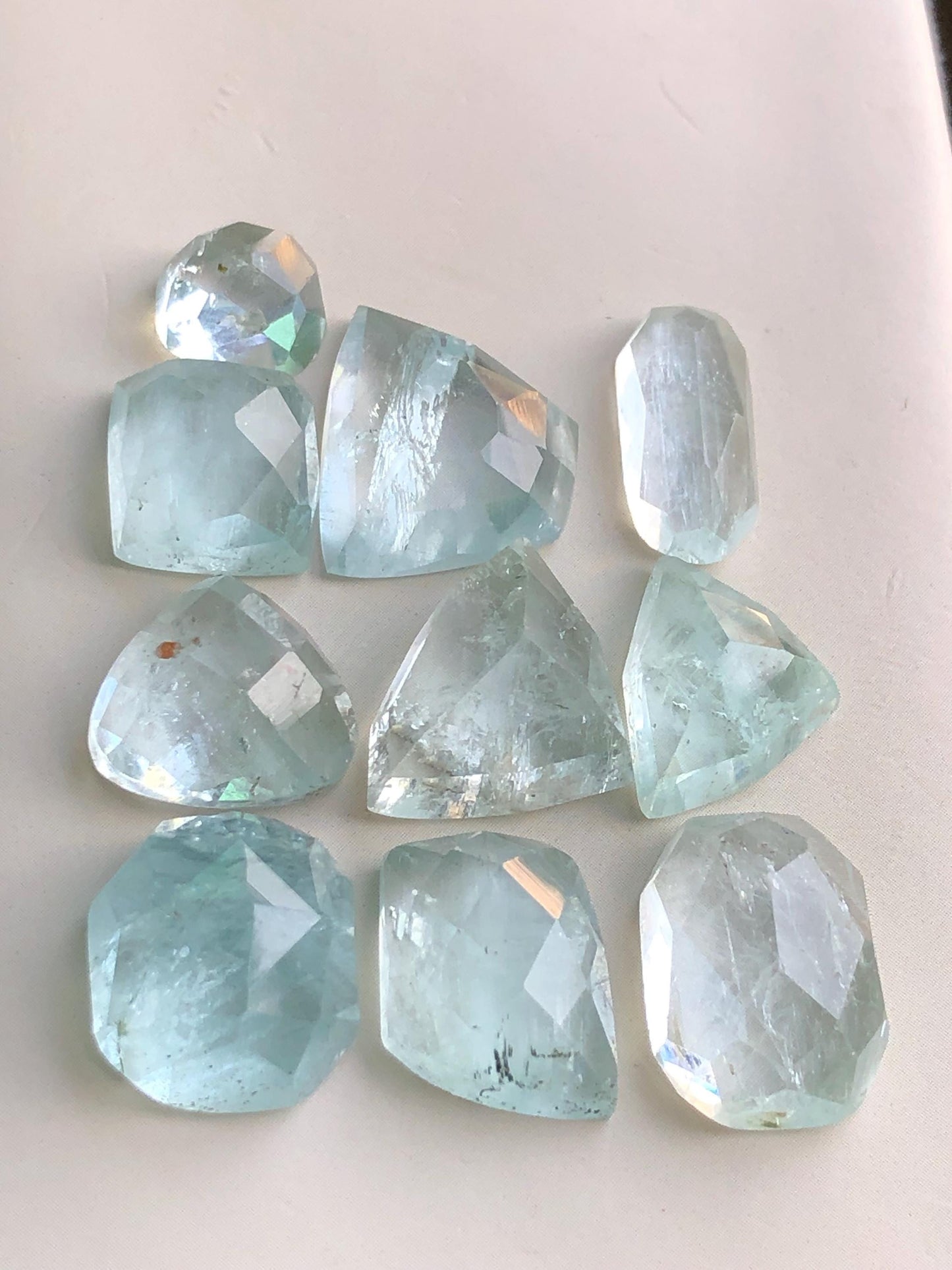 77.20 carats Aquamarine rose cuts lot