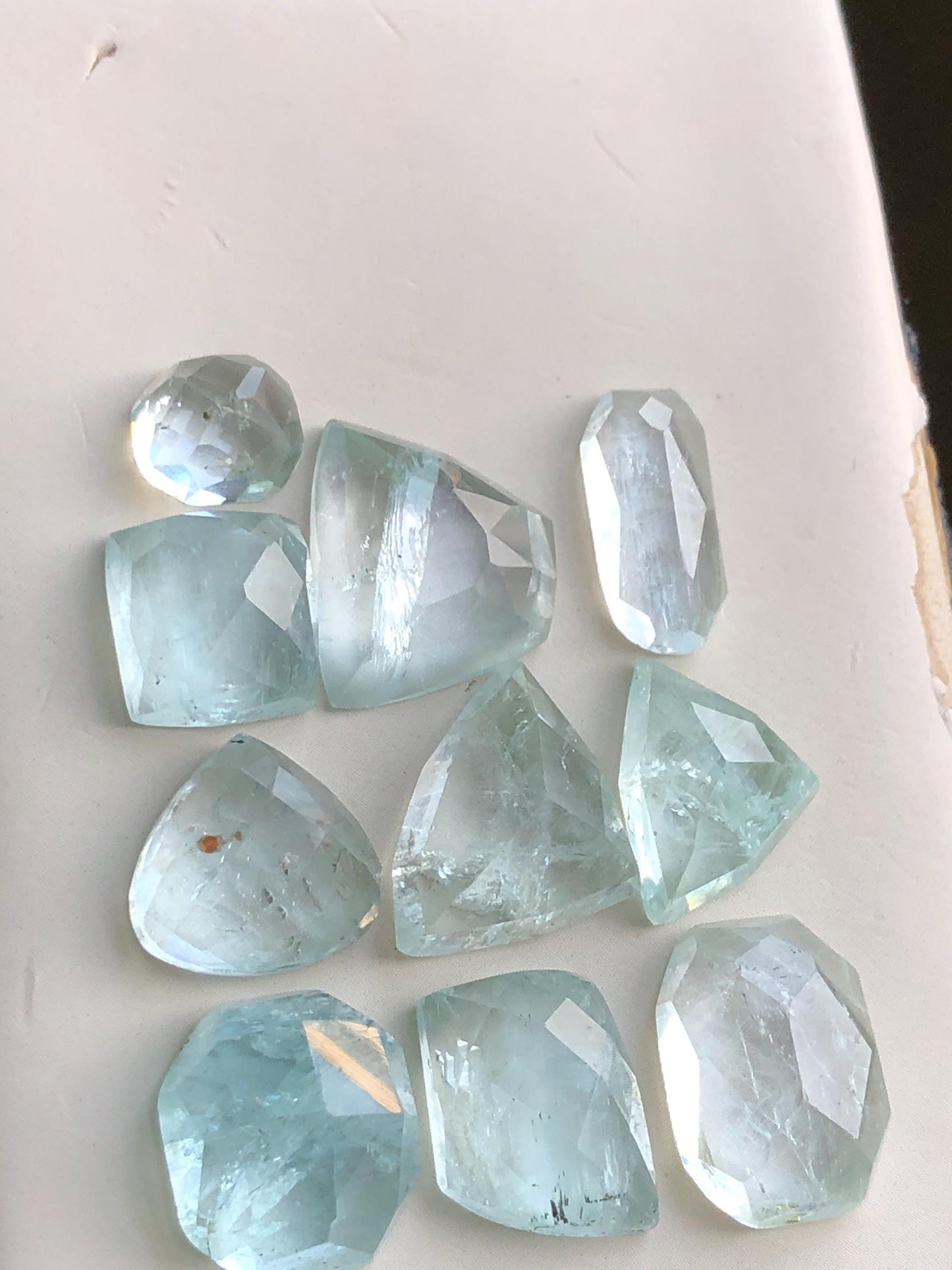 77.20 carats Aquamarine rose cuts lot