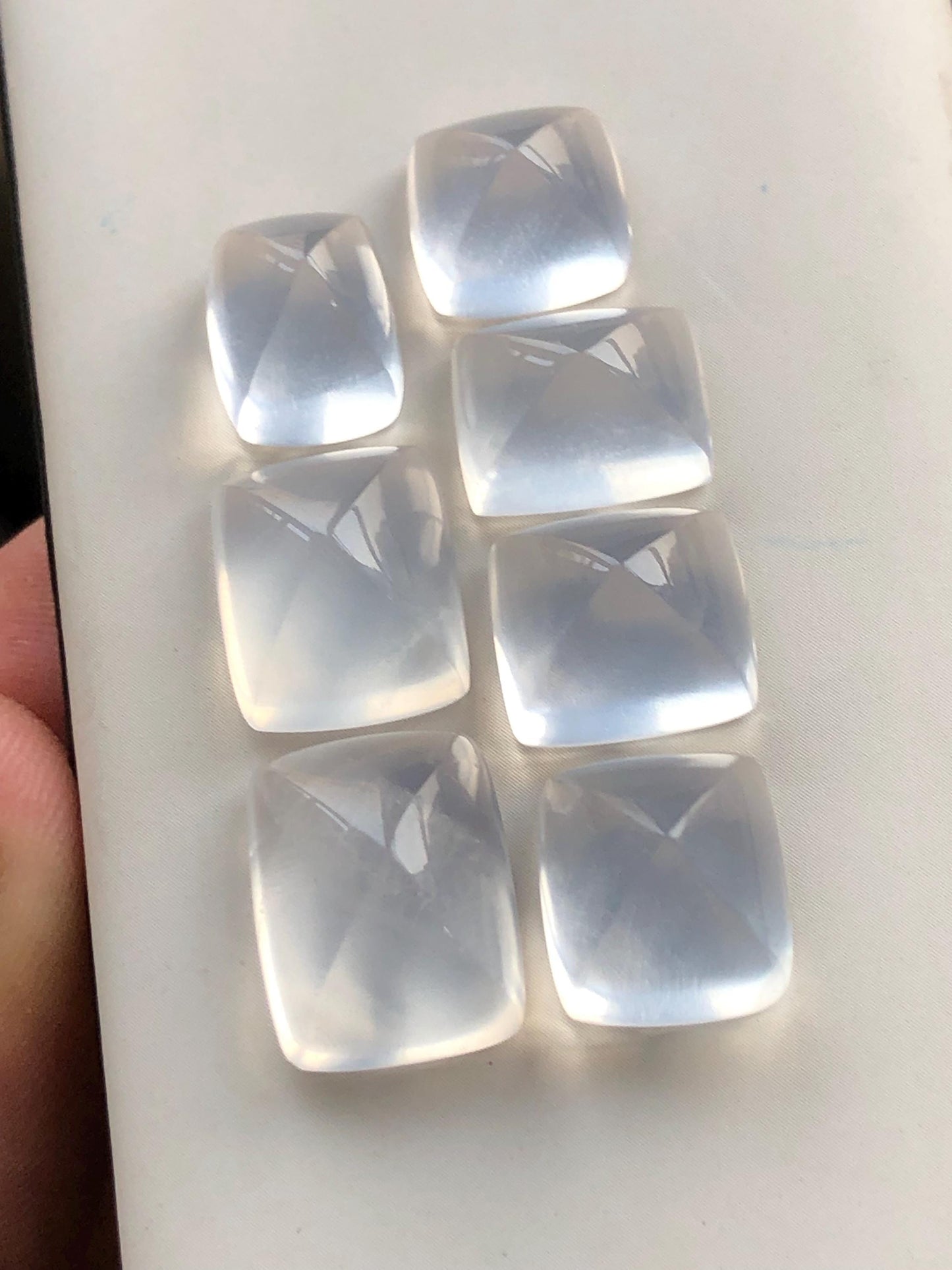 60.60 carats Moonstone cabochons lot