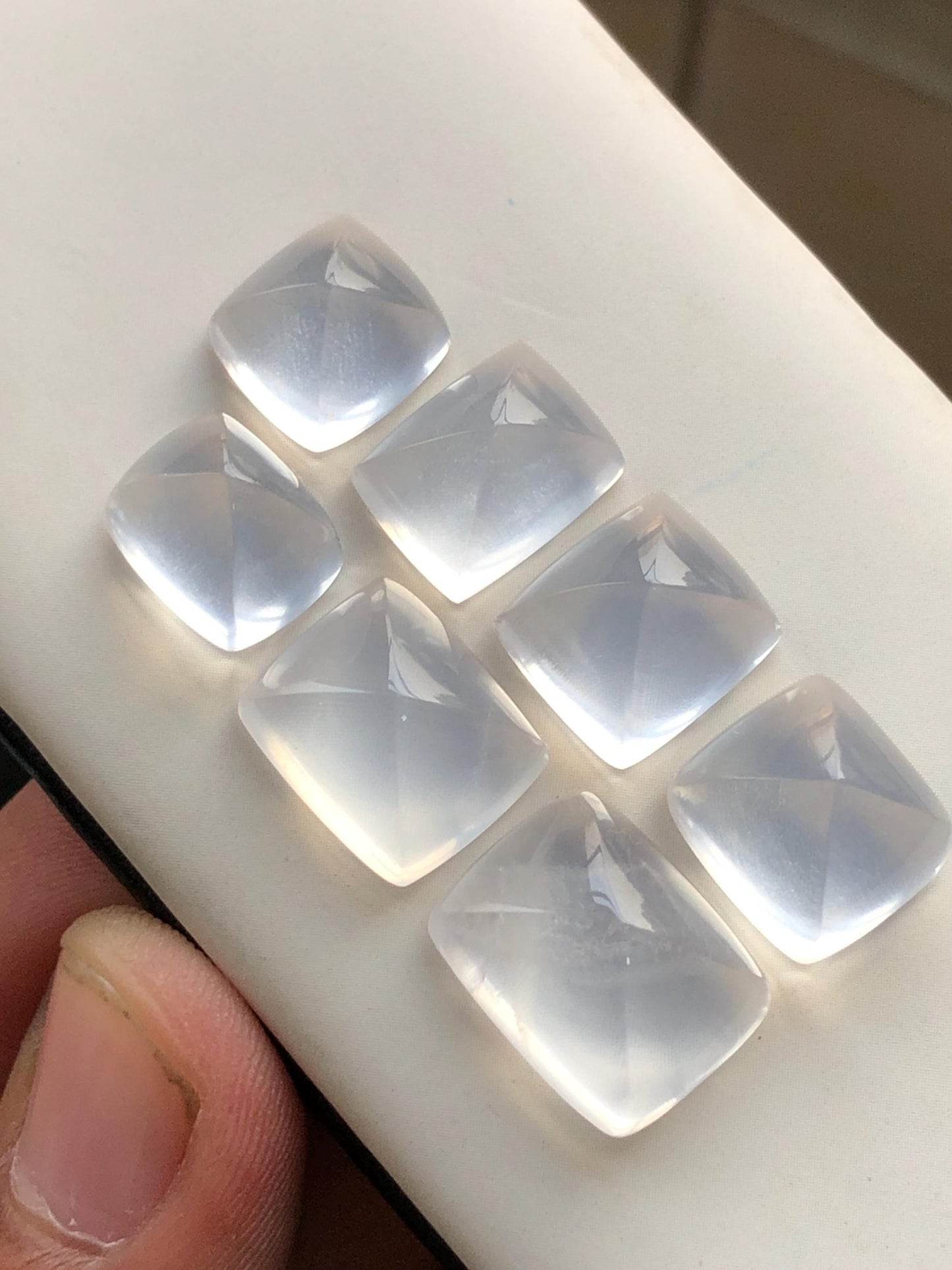 60.60 carats Moonstone cabochons lot