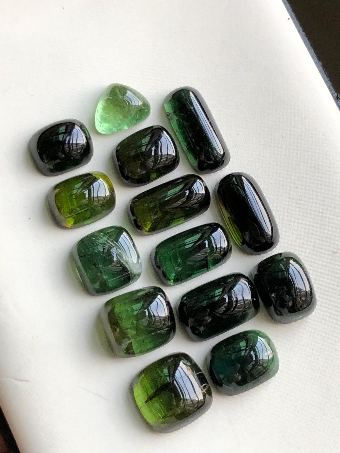 47.20 carats Dark green tourmaline cabochons lot