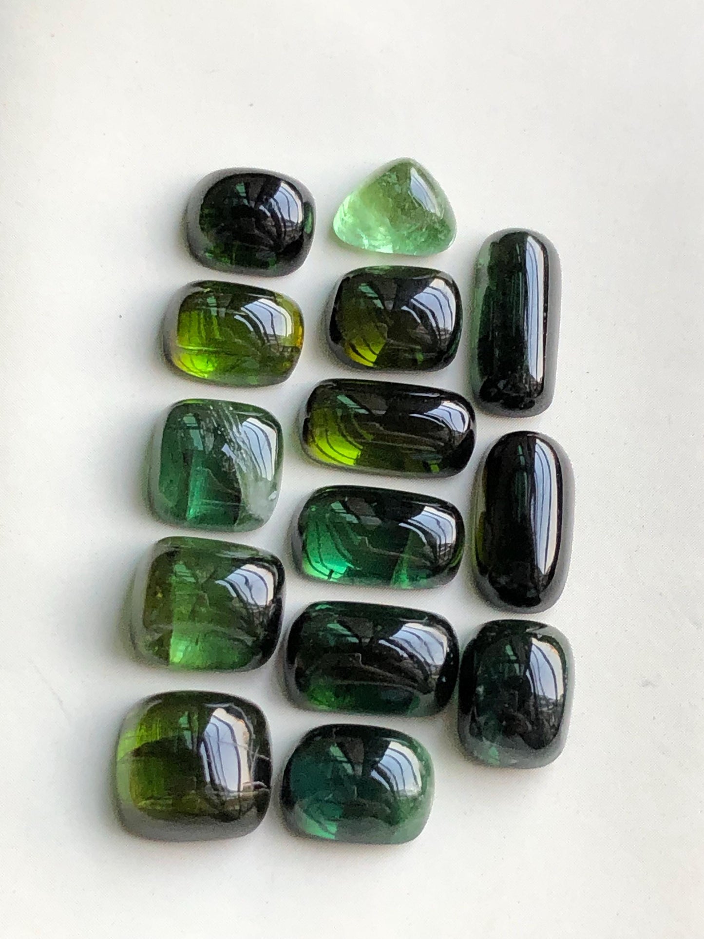 47.20 carats Dark green tourmaline cabochons lot