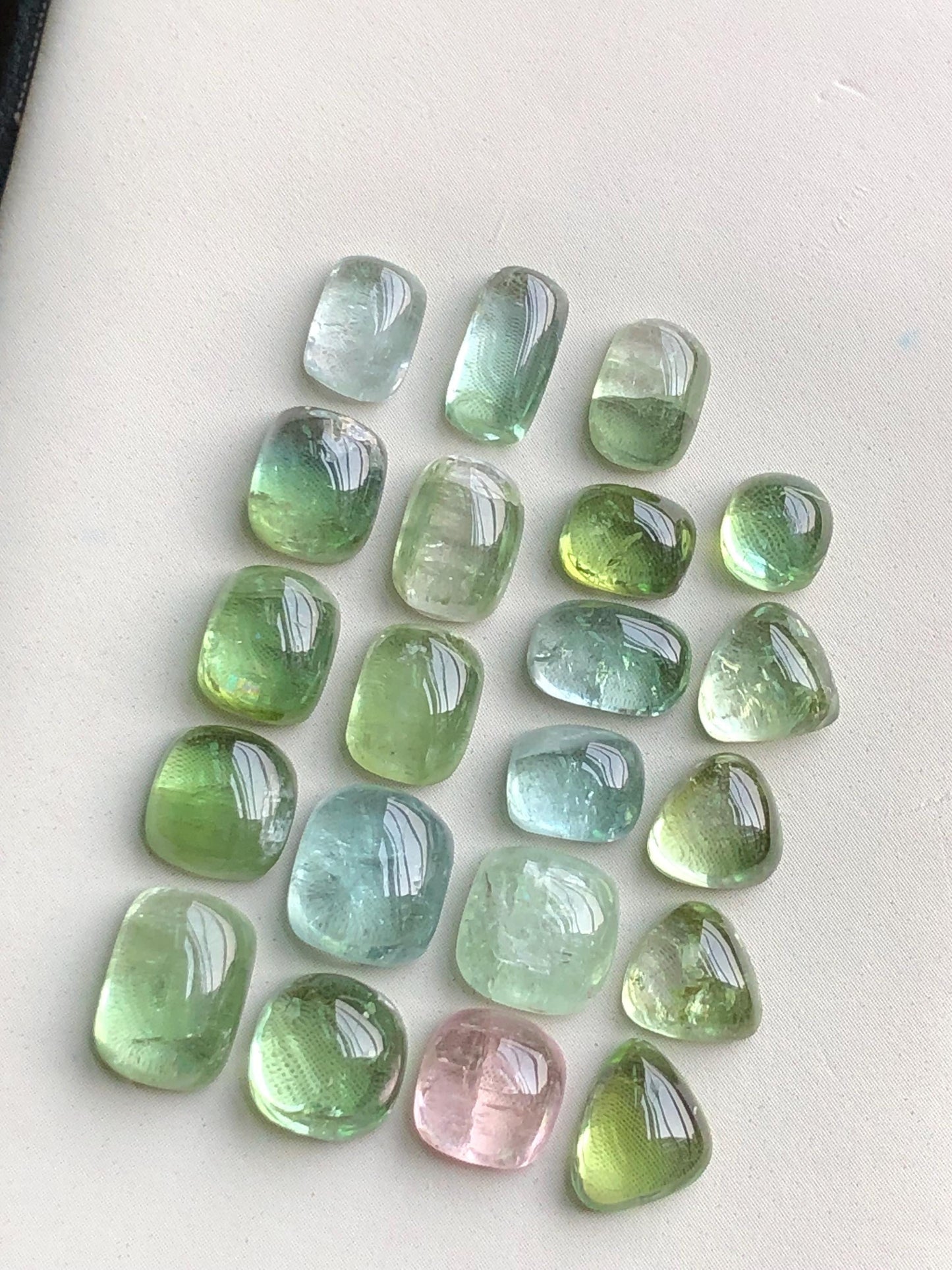 33.50 carats tourmaline cabochons lot origin Afghanistan