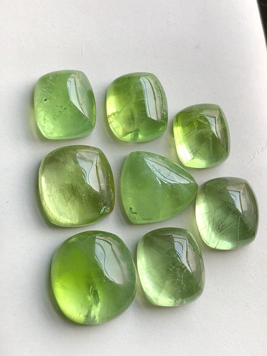 86.80 carats Peridot cabochons lot