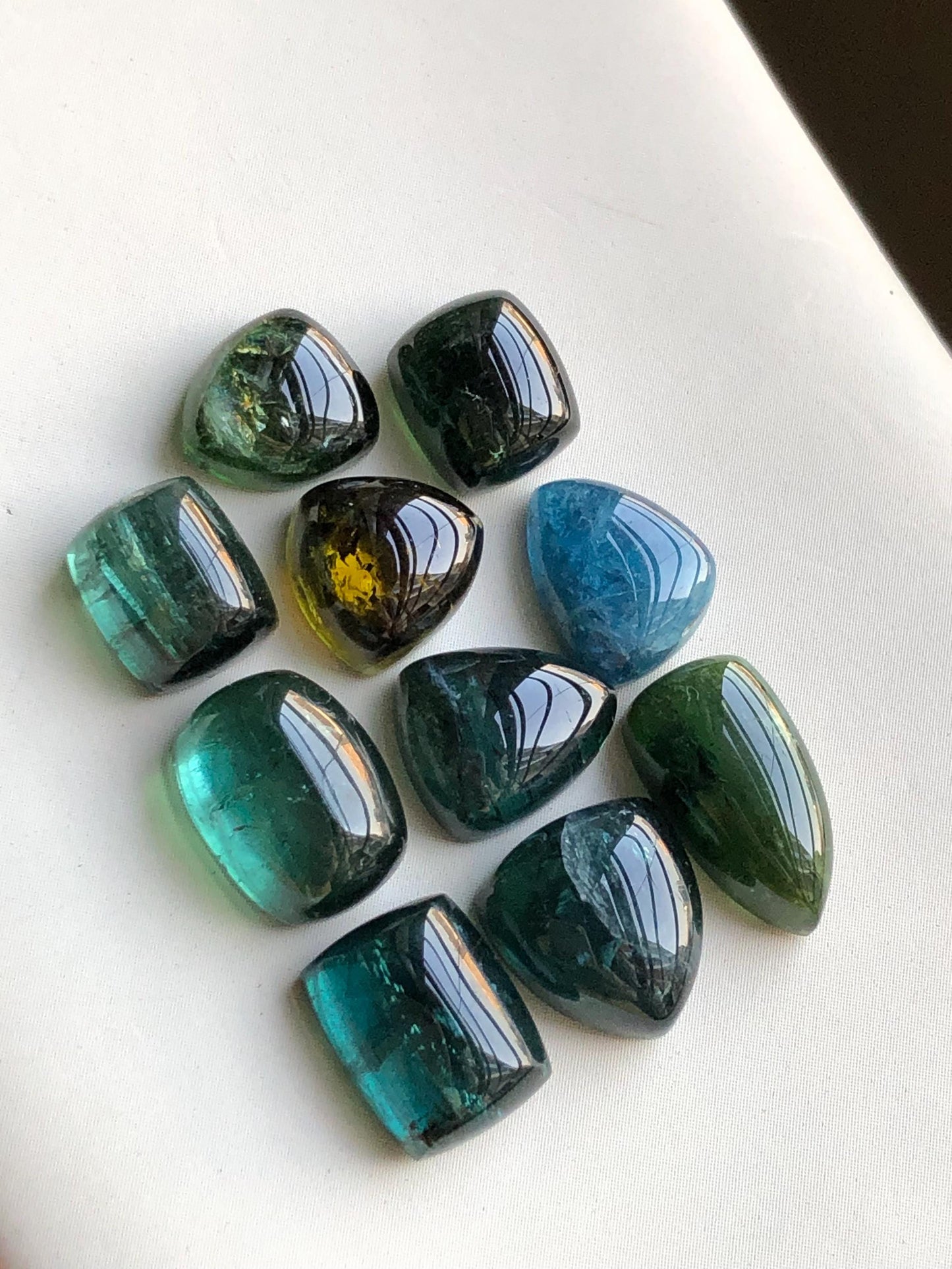 38.70 carats tourmaline cabochons  lot