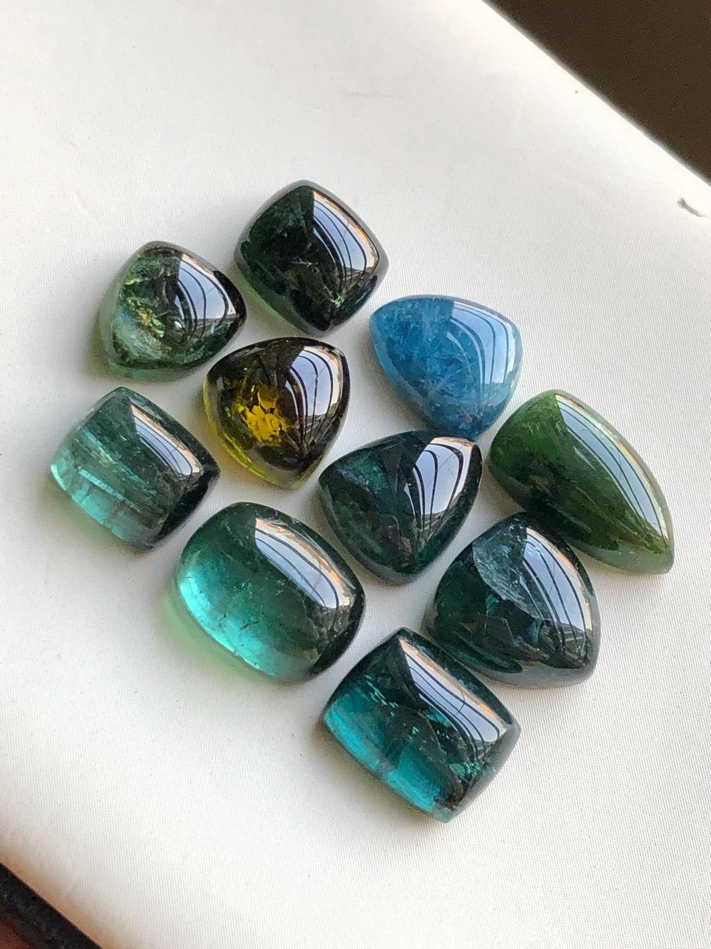 38.70 carats tourmaline cabochons  lot