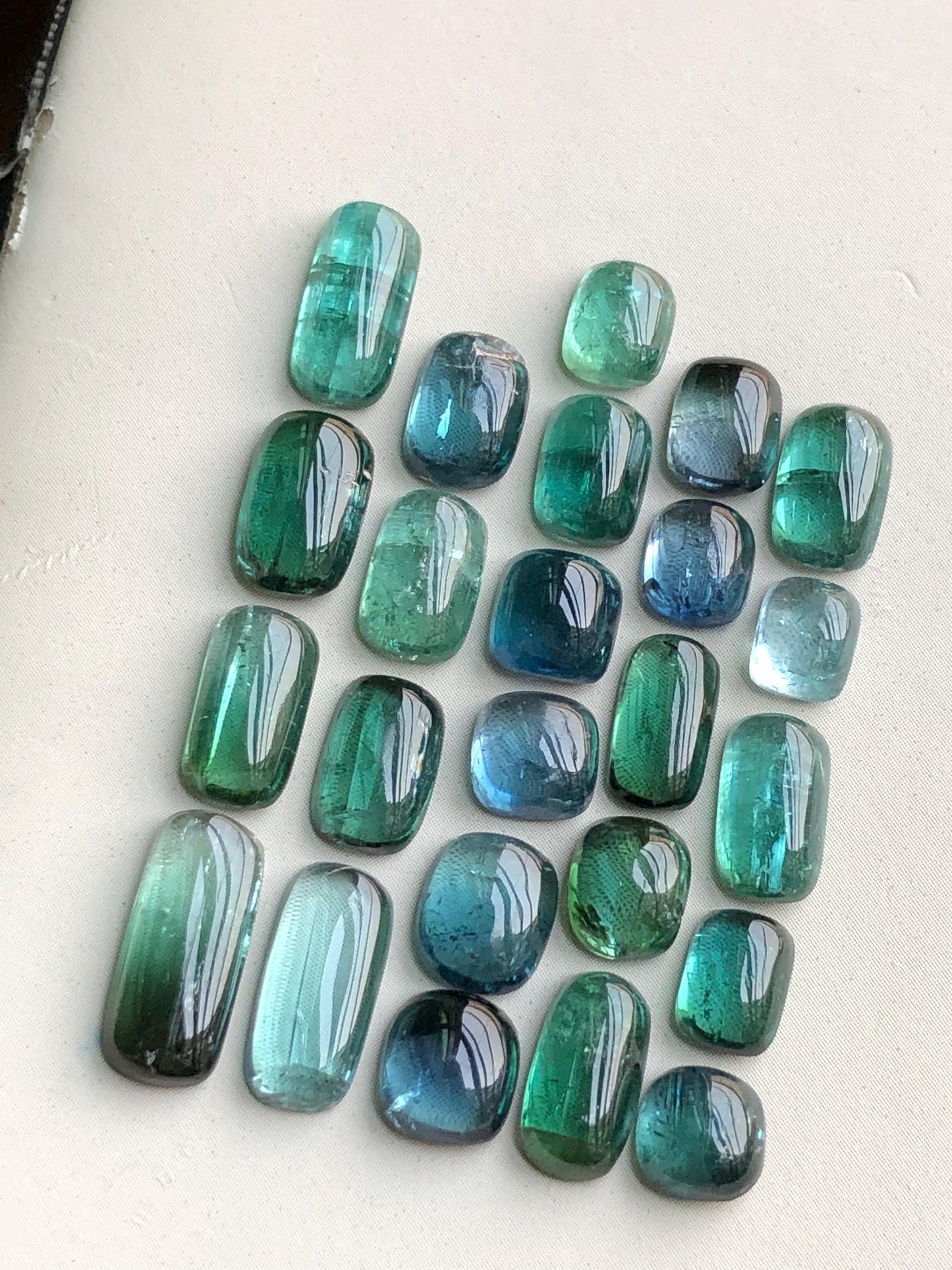 Blue and green tourmaline cabochon lot 29 carats natural