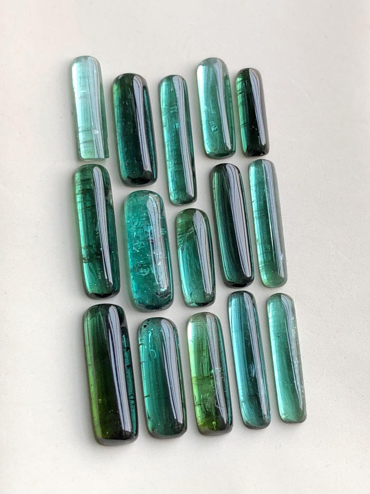 Green tourmaline cabochon lot 25 carats natural