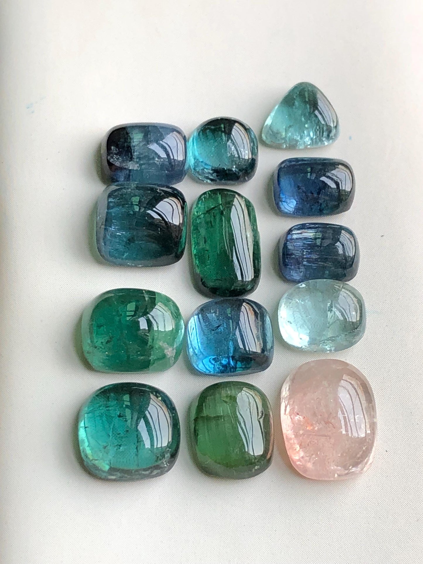 Blue and green tourmaline cabochon lot 39.70 carats natural