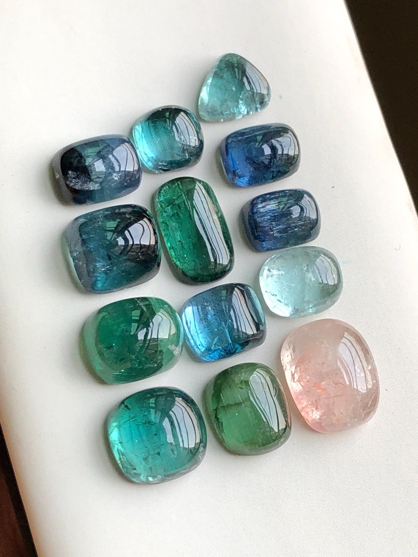 Blue and green tourmaline cabochon lot 39.70 carats natural