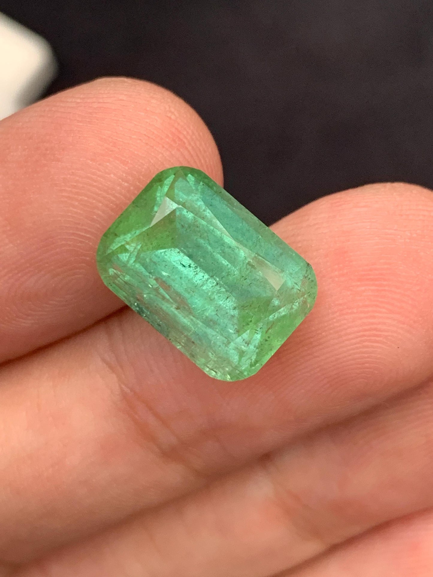 8.80 carats Green tourmaline origin Afghanistan