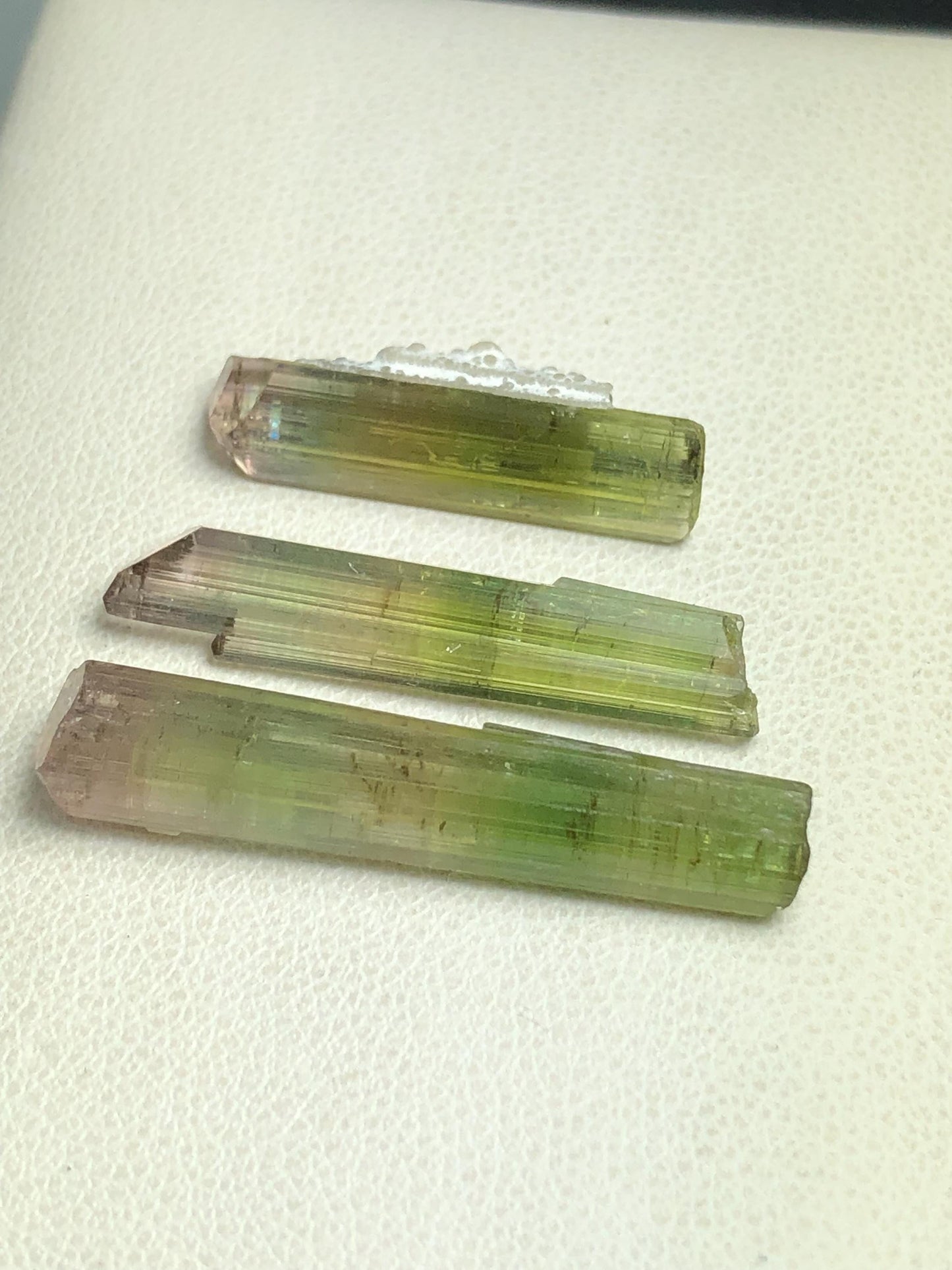 22 carats bi colour tourmaline crystals