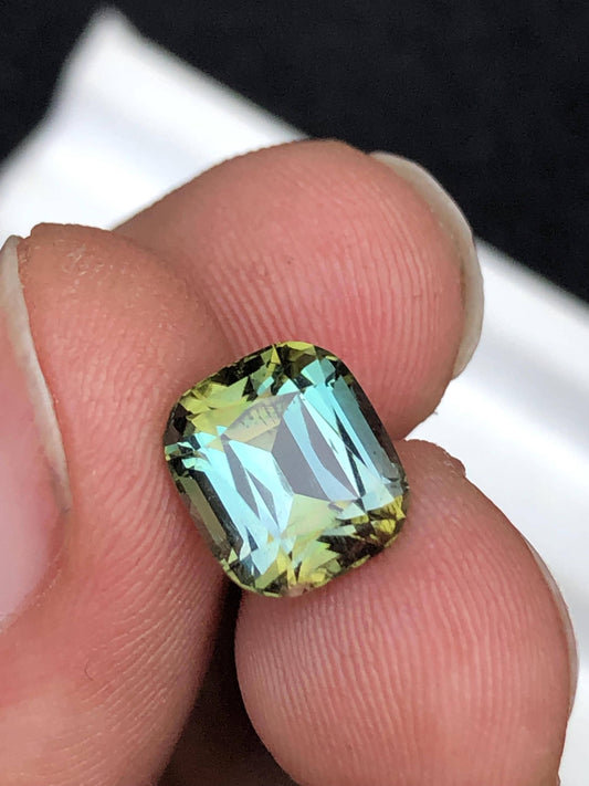 3.55 CTs blue green tourmaline faceted natural