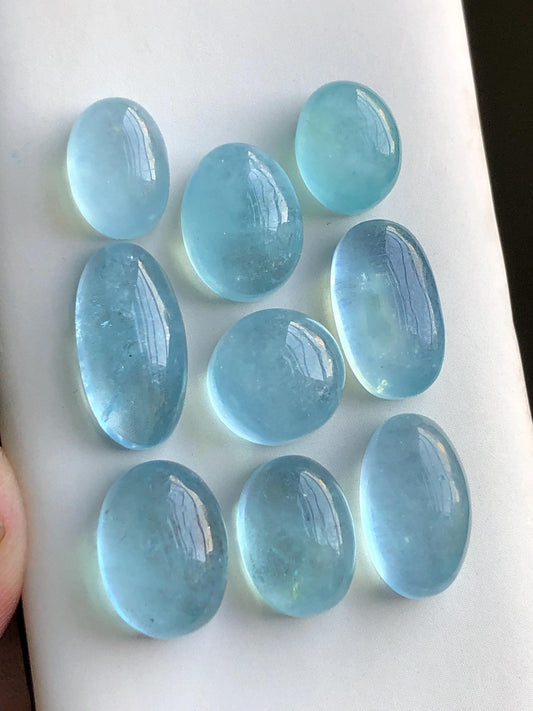 82.75 carats Aquamarine cabochons lot