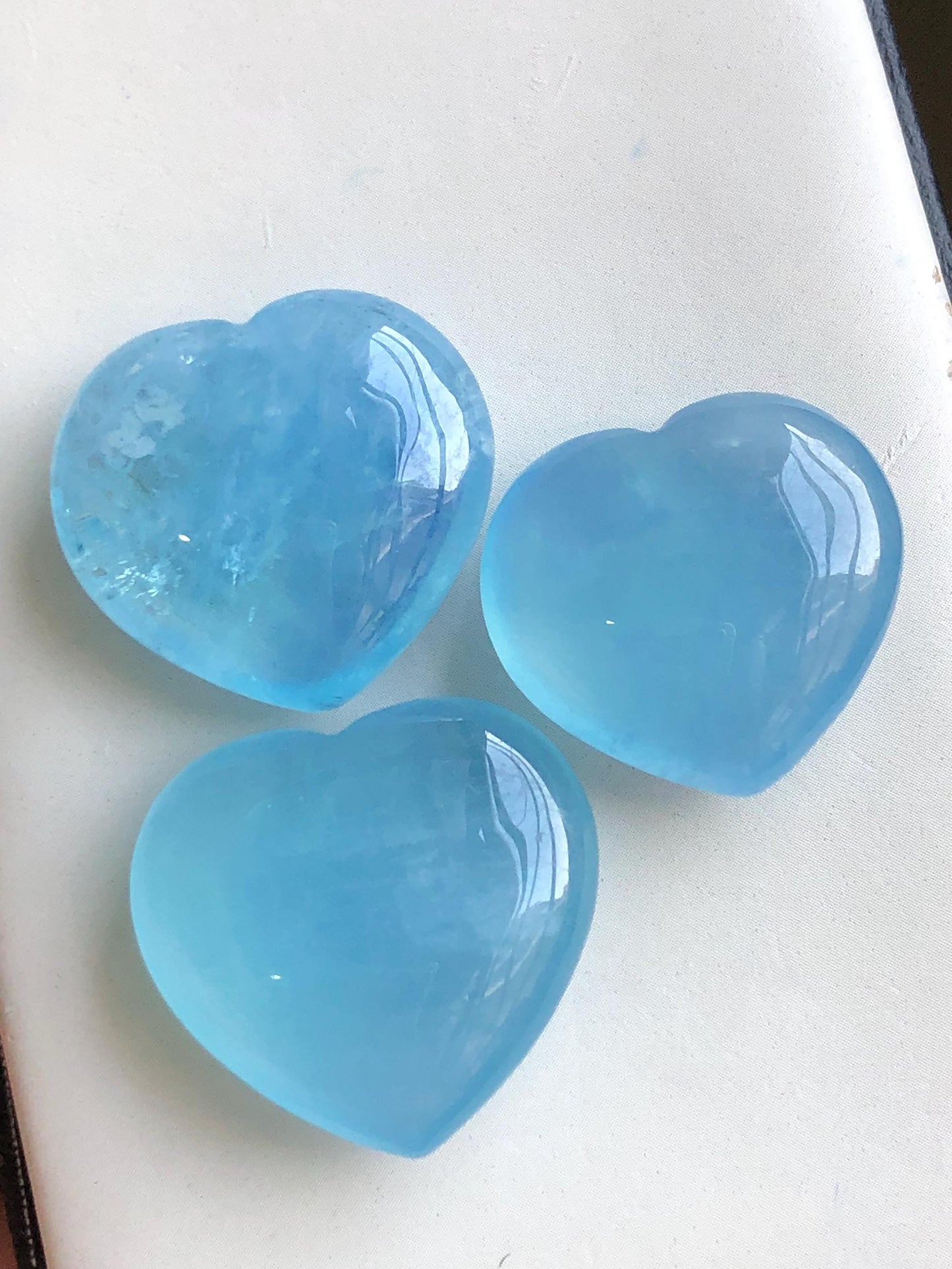 113.30 carats Aquamarine cabochons lot