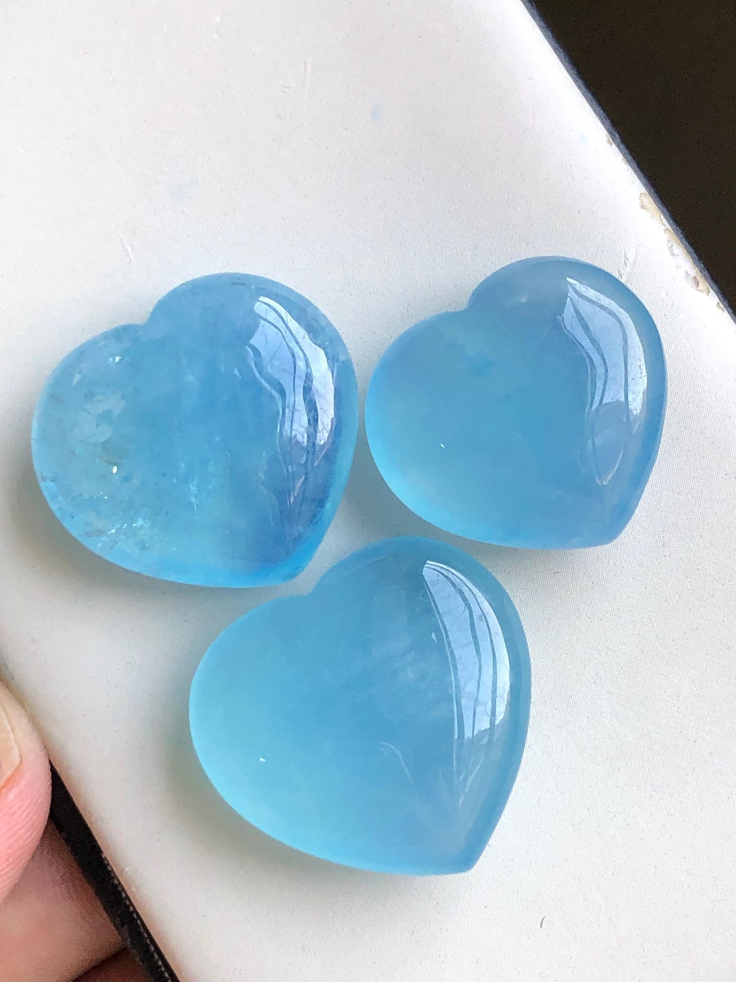 113.30 carats Aquamarine cabochons lot