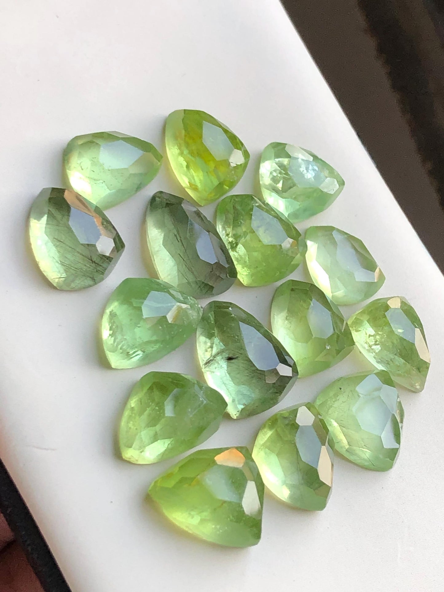 91.80 carats Peridot rose cuts lot