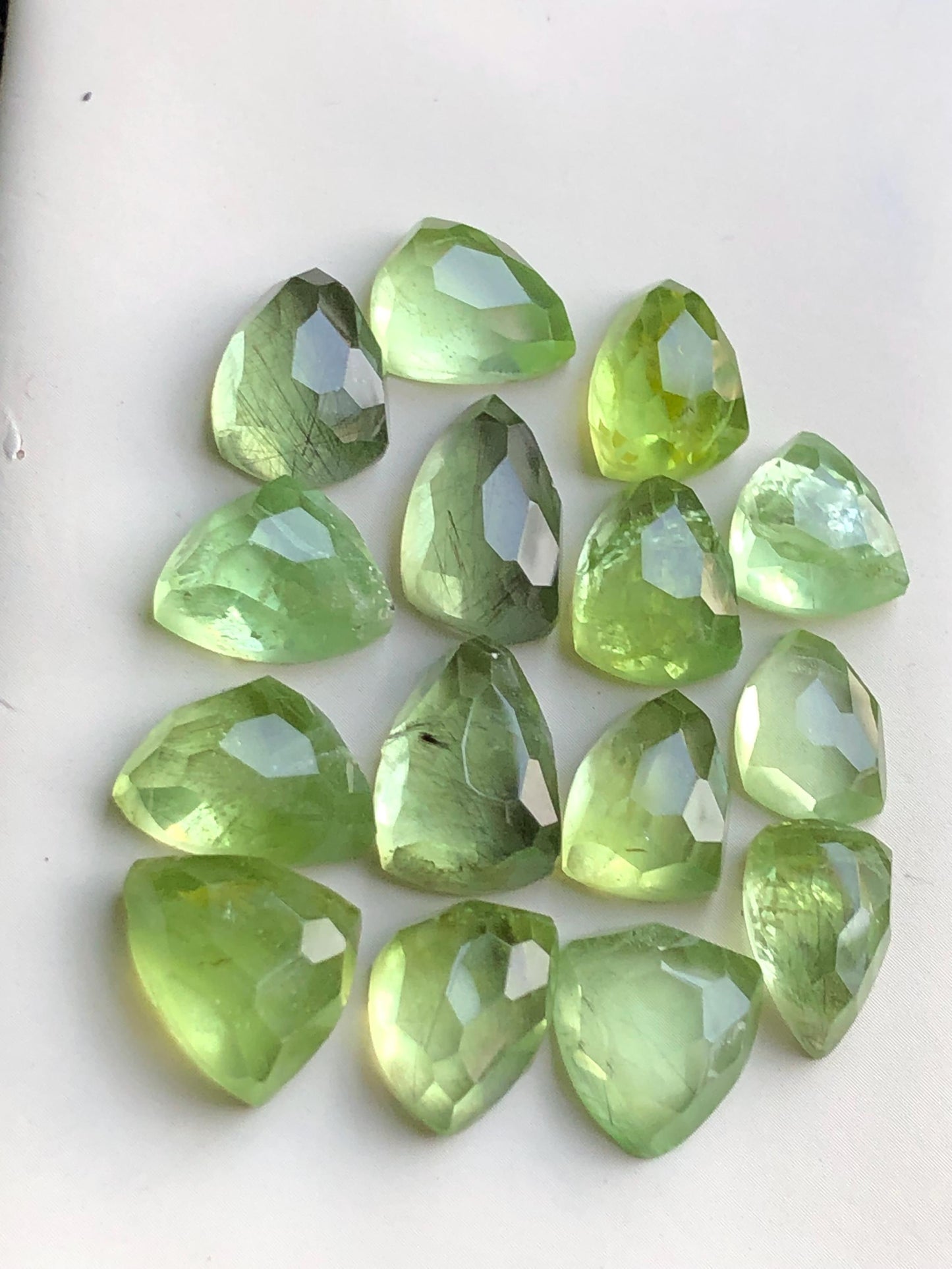 91.80 carats Peridot rose cuts lot