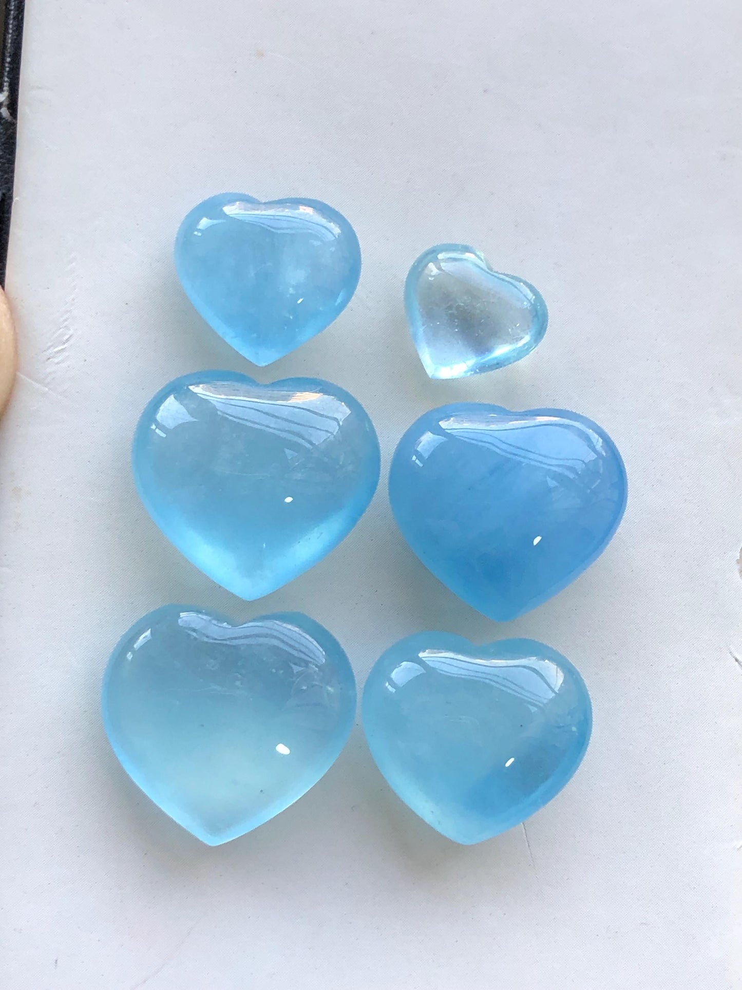 88.50 carats Aquamarine cabochons lot