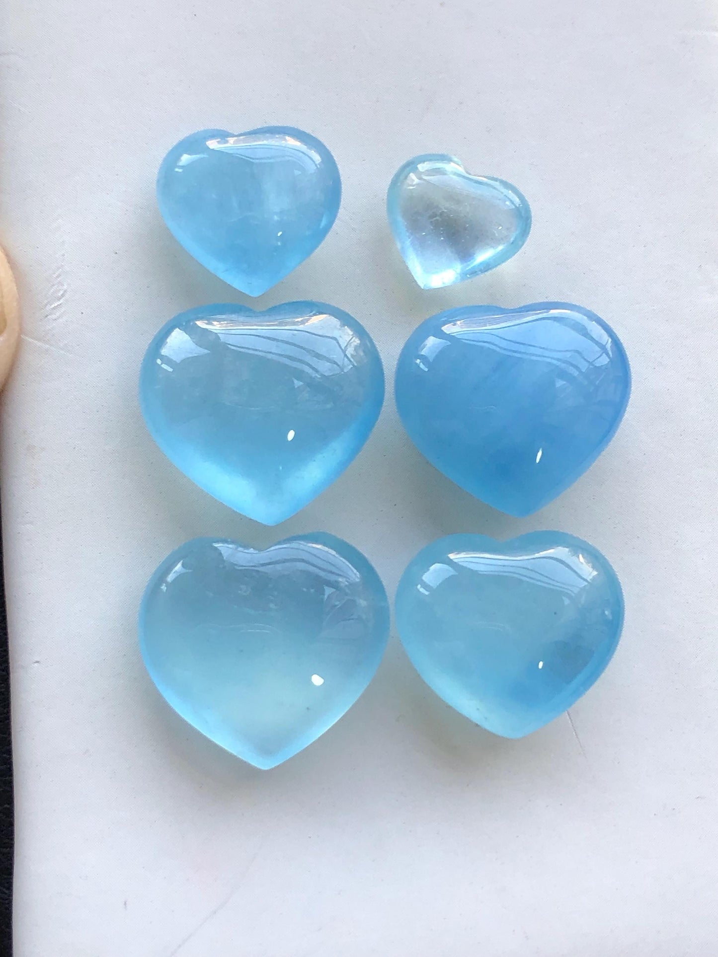 88.50 carats Aquamarine cabochons lot