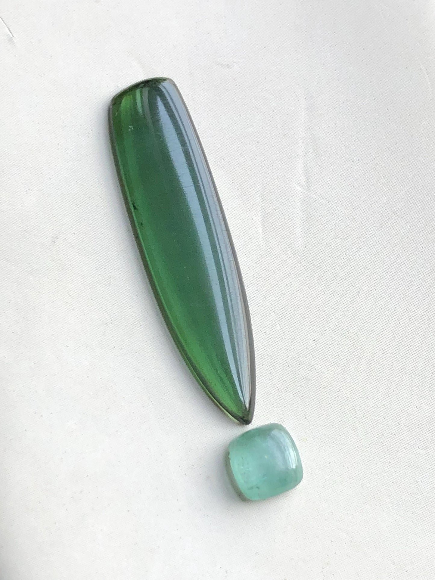 6.90 carats drop shape long tourmaline cabochons perfect for pendant ,pendant,tourmaline pendant,tourmaline jewellery,tourmaline necklace
