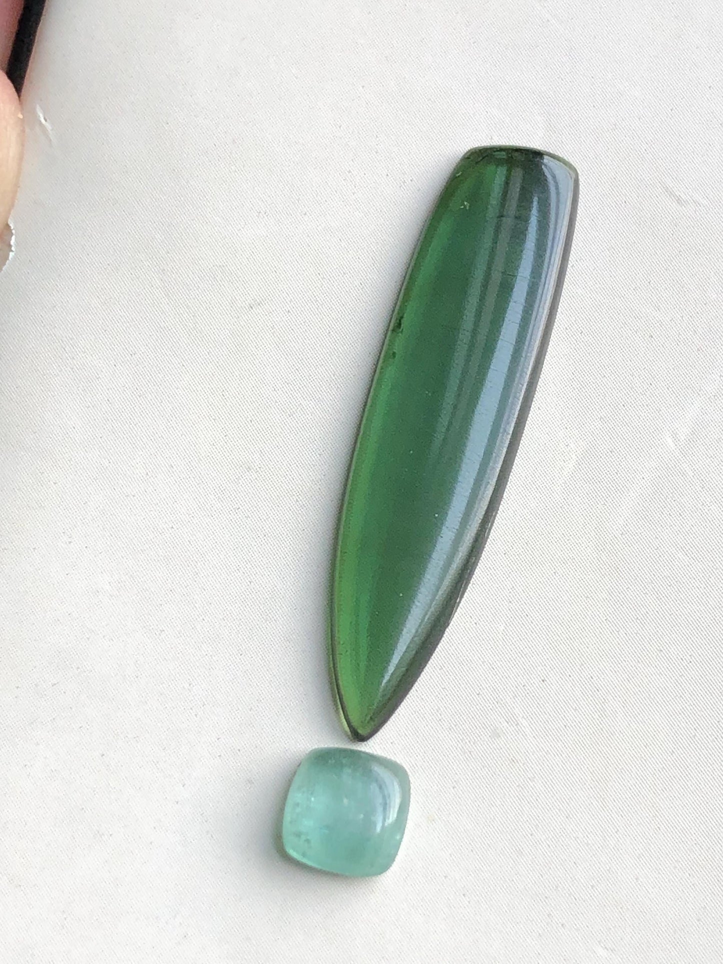 6.90 carats drop shape long tourmaline cabochons perfect for pendant ,pendant,tourmaline pendant,tourmaline jewellery,tourmaline necklace