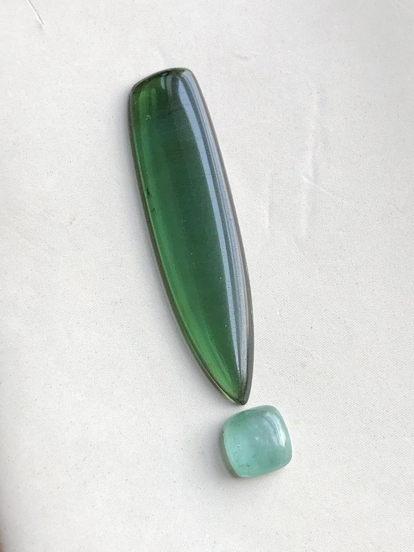 6.90 carats drop shape long tourmaline cabochons perfect for pendant ,pendant,tourmaline pendant,tourmaline jewellery,tourmaline necklace
