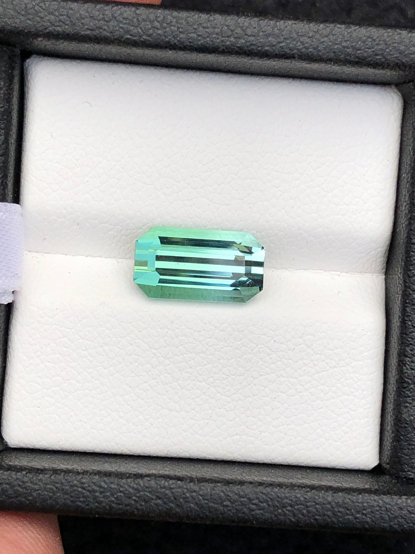 Green Tourmaline Faceted 2.95 ct - Natural Gemstone for Jewelry from Afghanistan