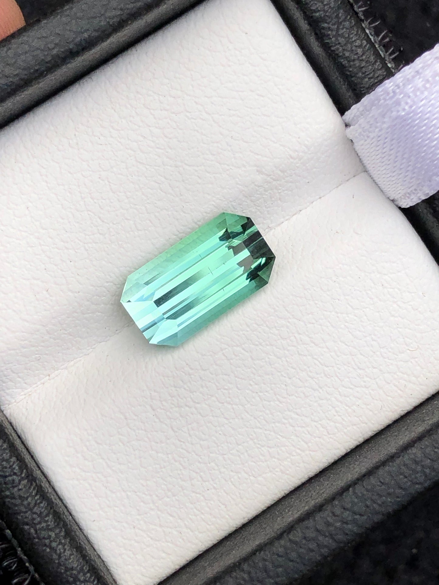 Green Tourmaline Faceted 2.95 ct - Natural Gemstone for Jewelry from Afghanistan