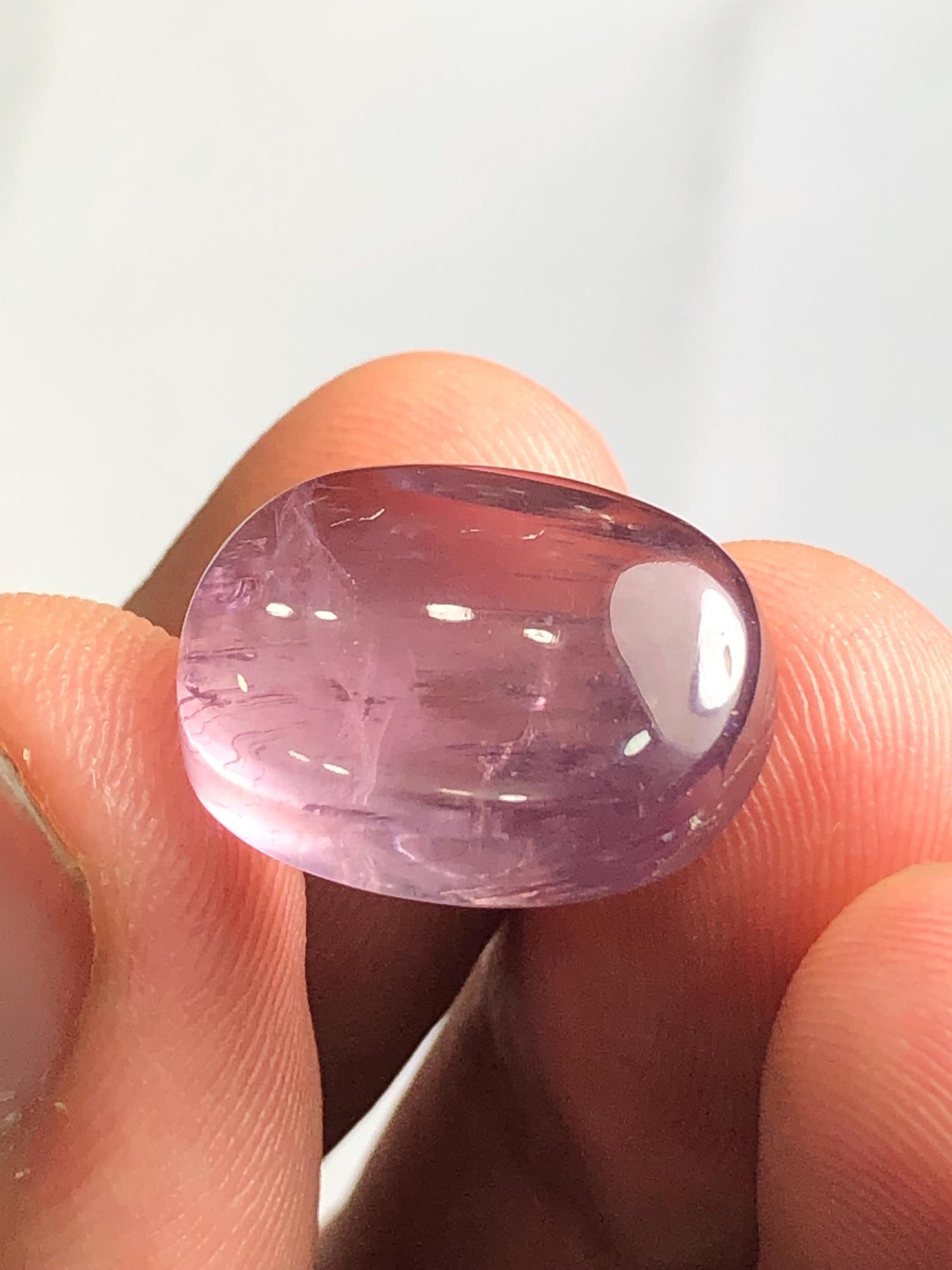 Diaspore Cabochon 18 ct - Rare Gem of Transformation and Strength