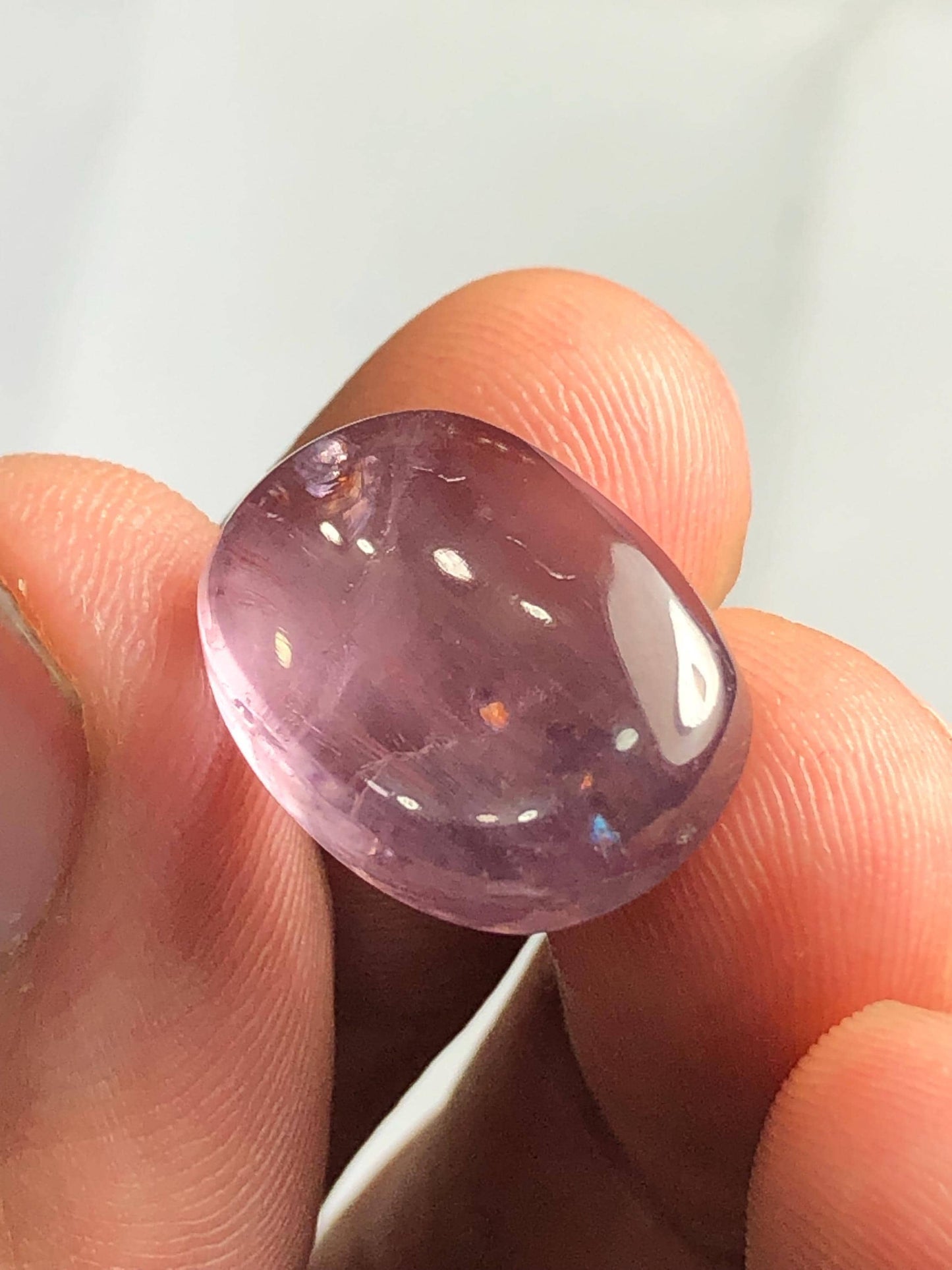 Diaspore Cabochon 18 ct - Rare Gem of Transformation and Strength