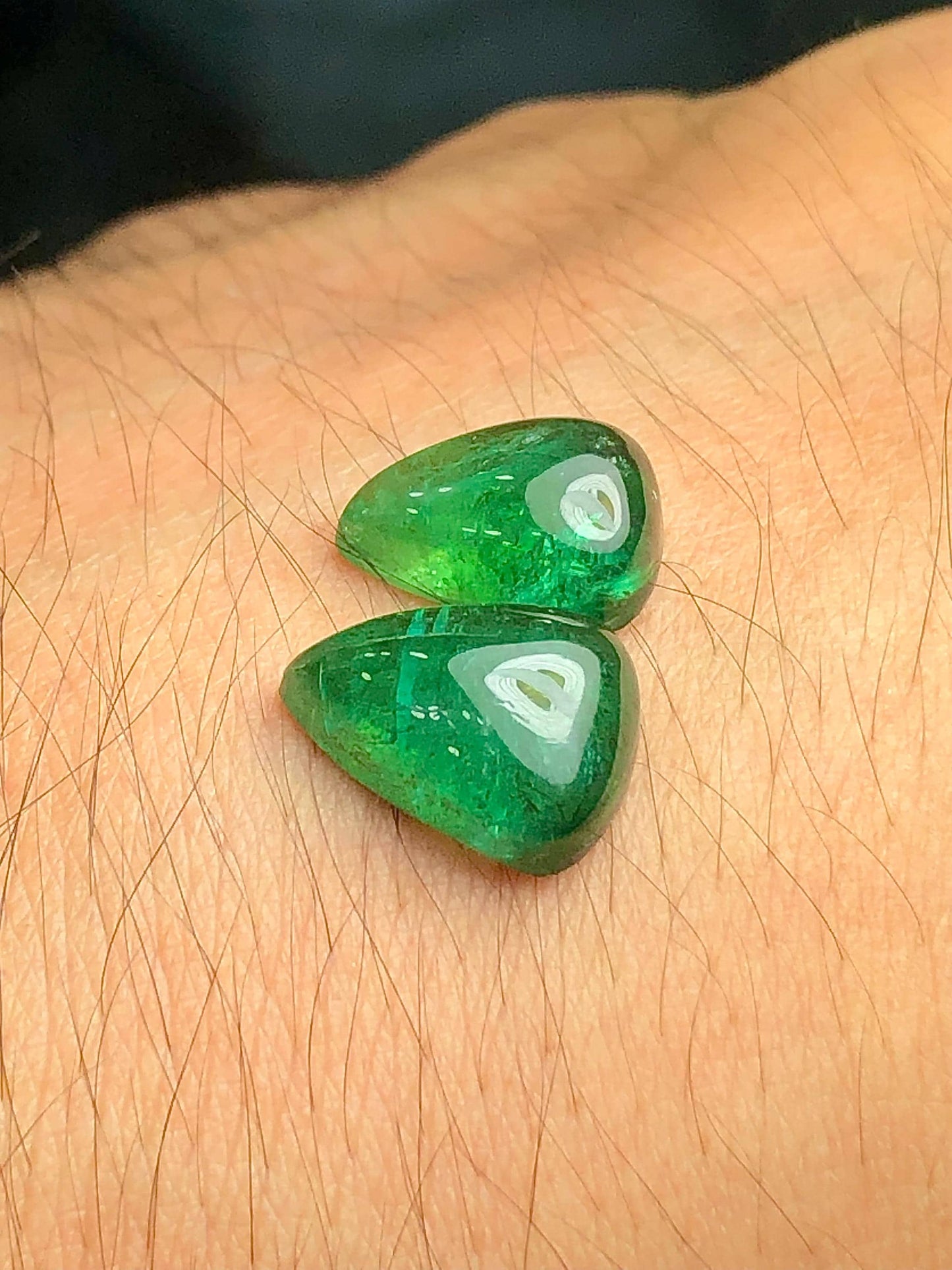 Green Tourmaline Cabochon 9.40 ct - Polished Stone for Healing Jewelry