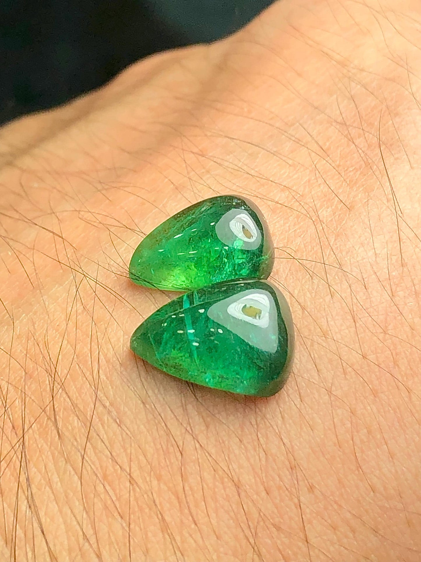 Green Tourmaline Cabochon 9.40 ct - Polished Stone for Healing Jewelry