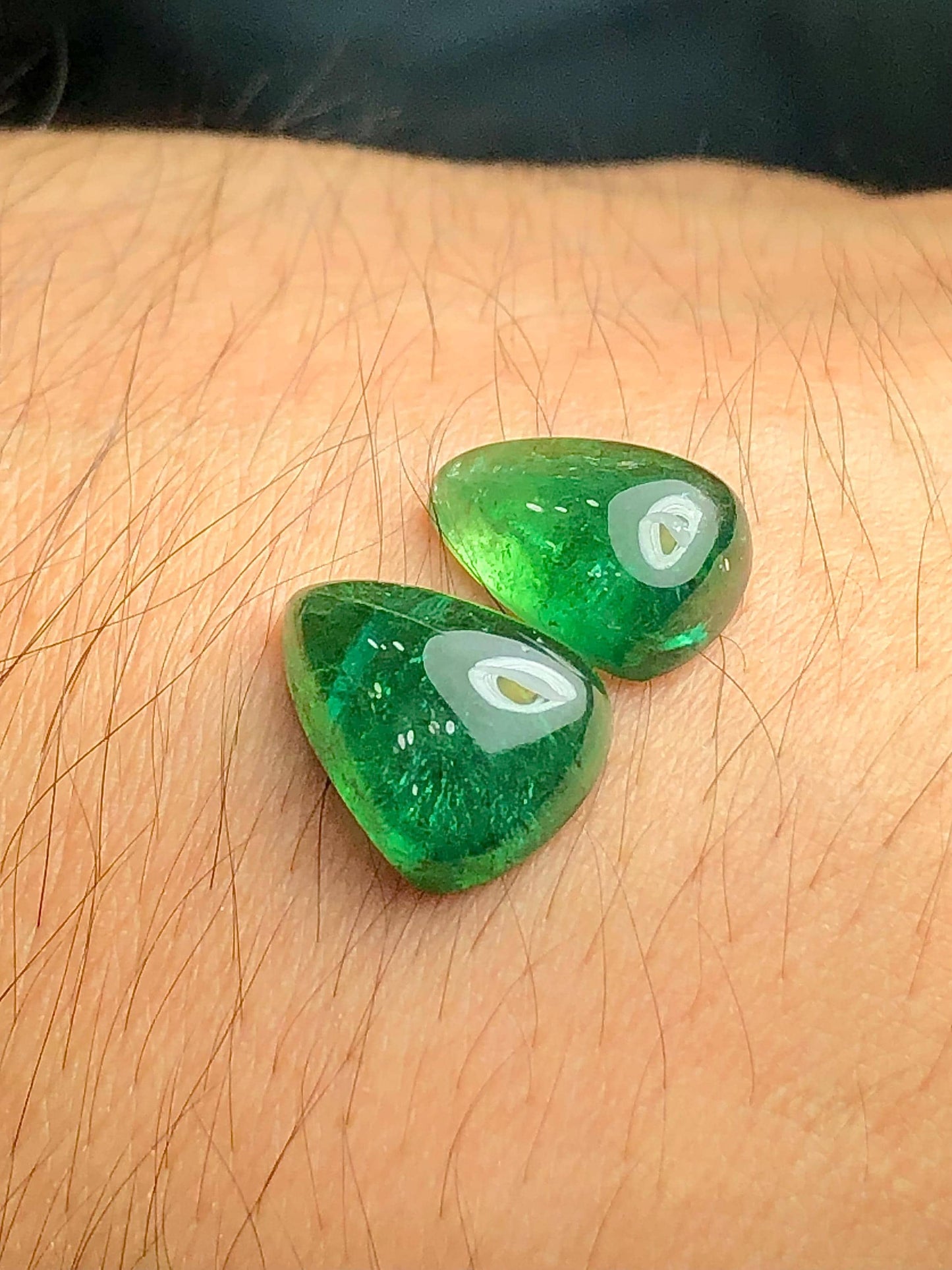 Green Tourmaline Cabochon 9.40 ct - Polished Stone for Healing Jewelry