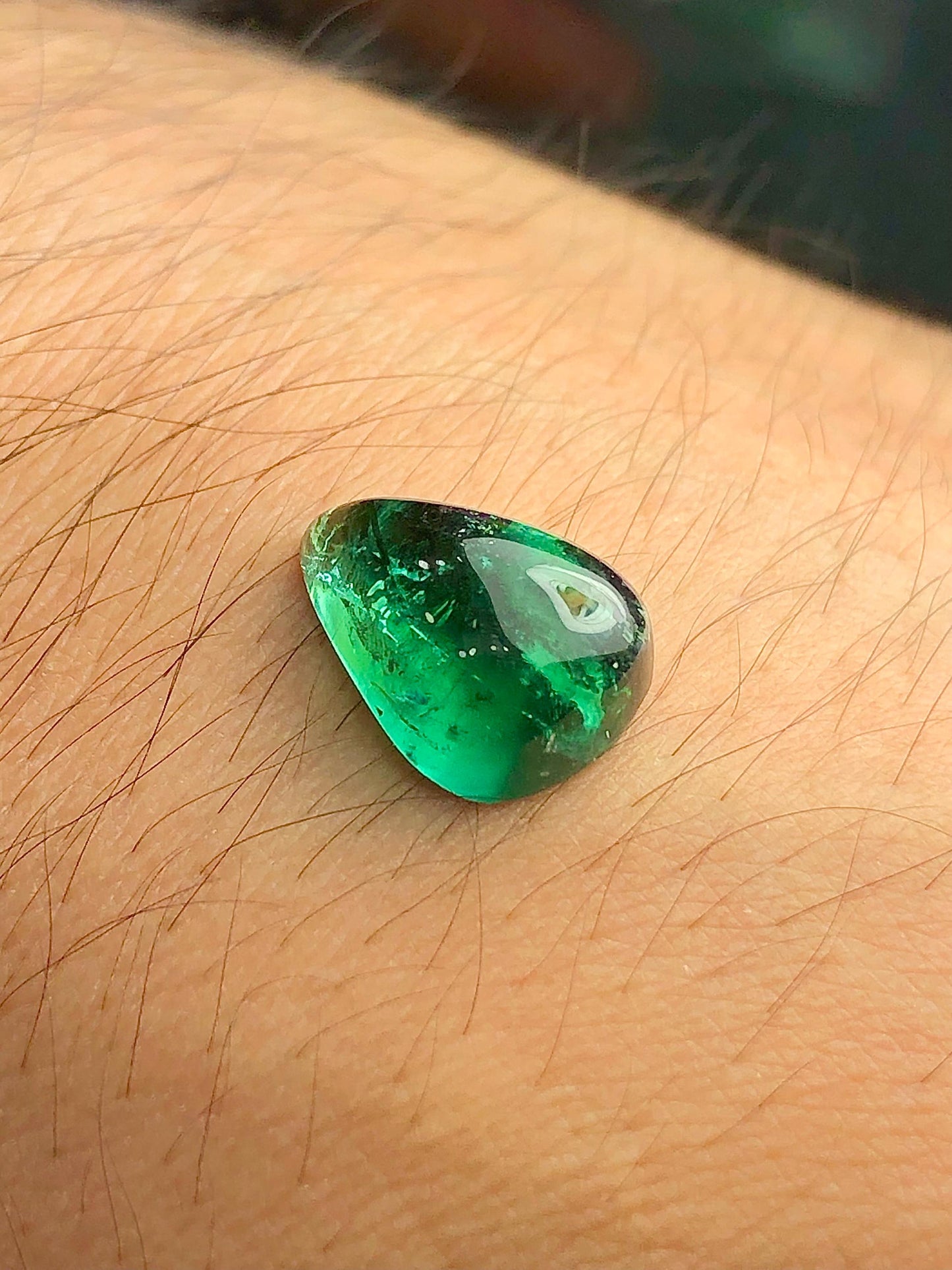 Green Tourmaline Cabochon 6.50 ct - Smooth Gem for Natural Energy Designs