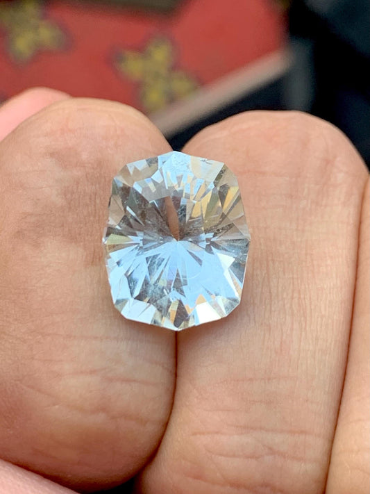 Aquamarine Faceted 11.25 ct - Unique Cut from Pakistan Nagar Mine